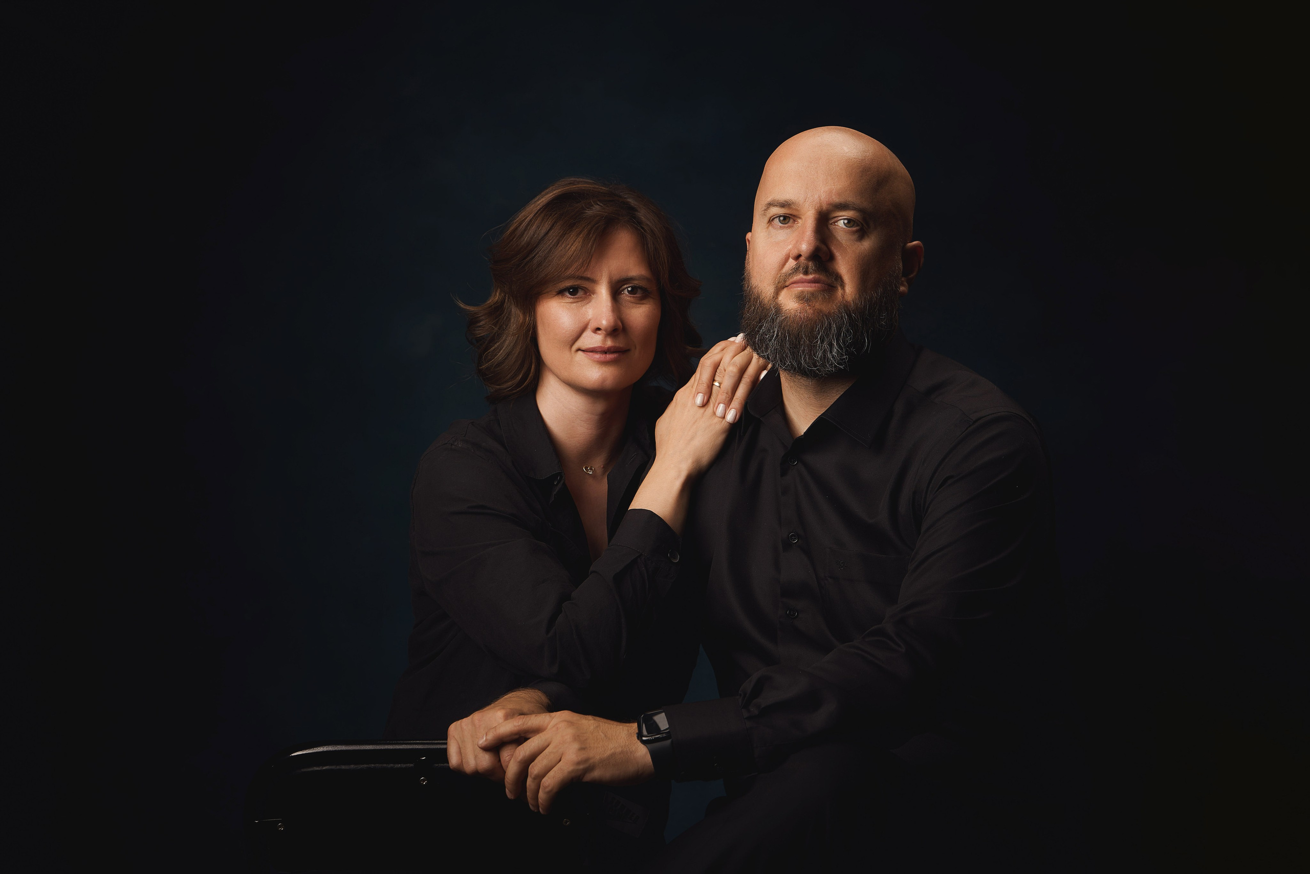 Портретная семейная фотосессия в студии. Семейный фотограф Евгений Опарин