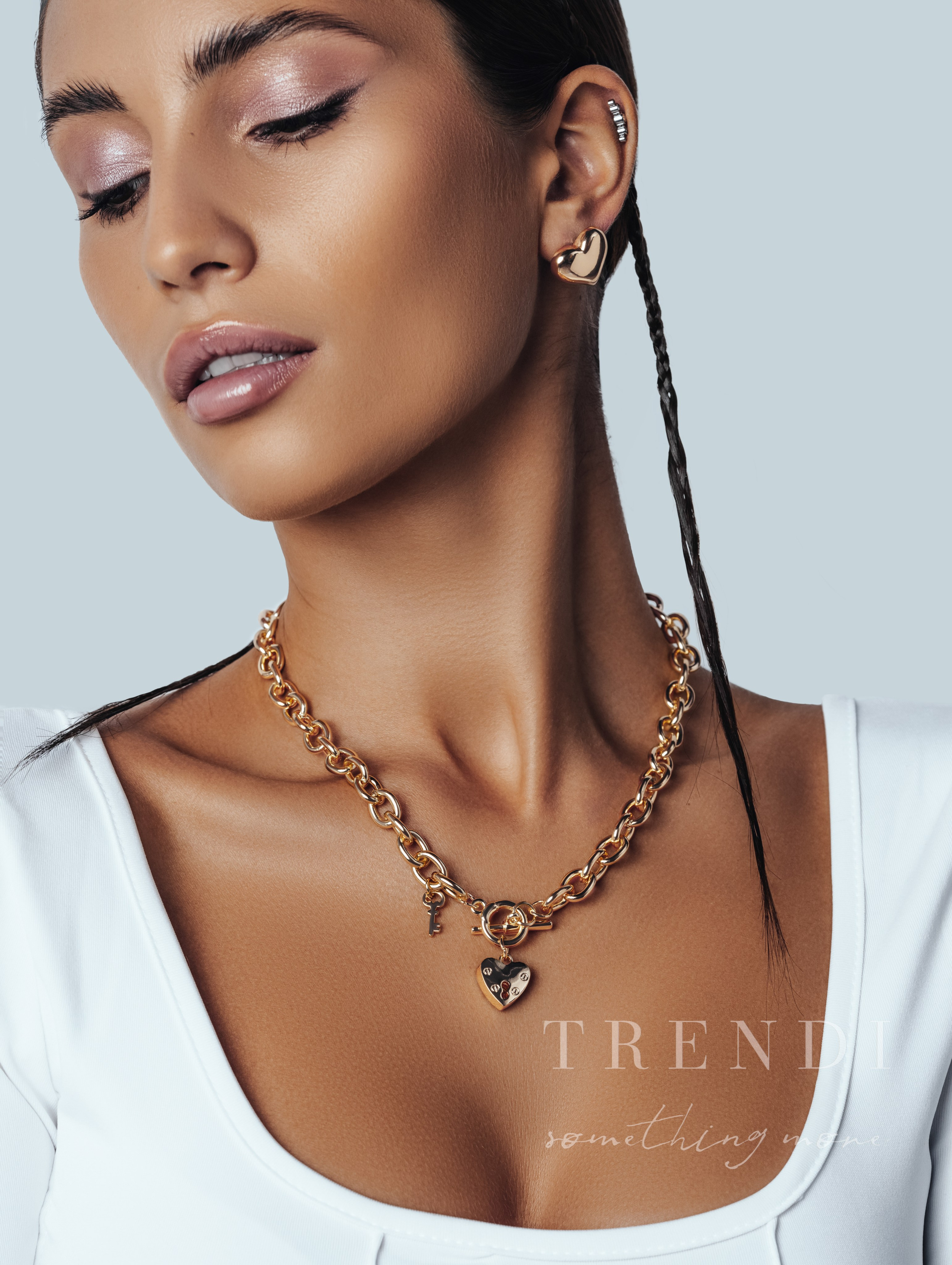 TRENDI jewerly. Фотограф для маркетплейсов в Москве Озерова Кристина