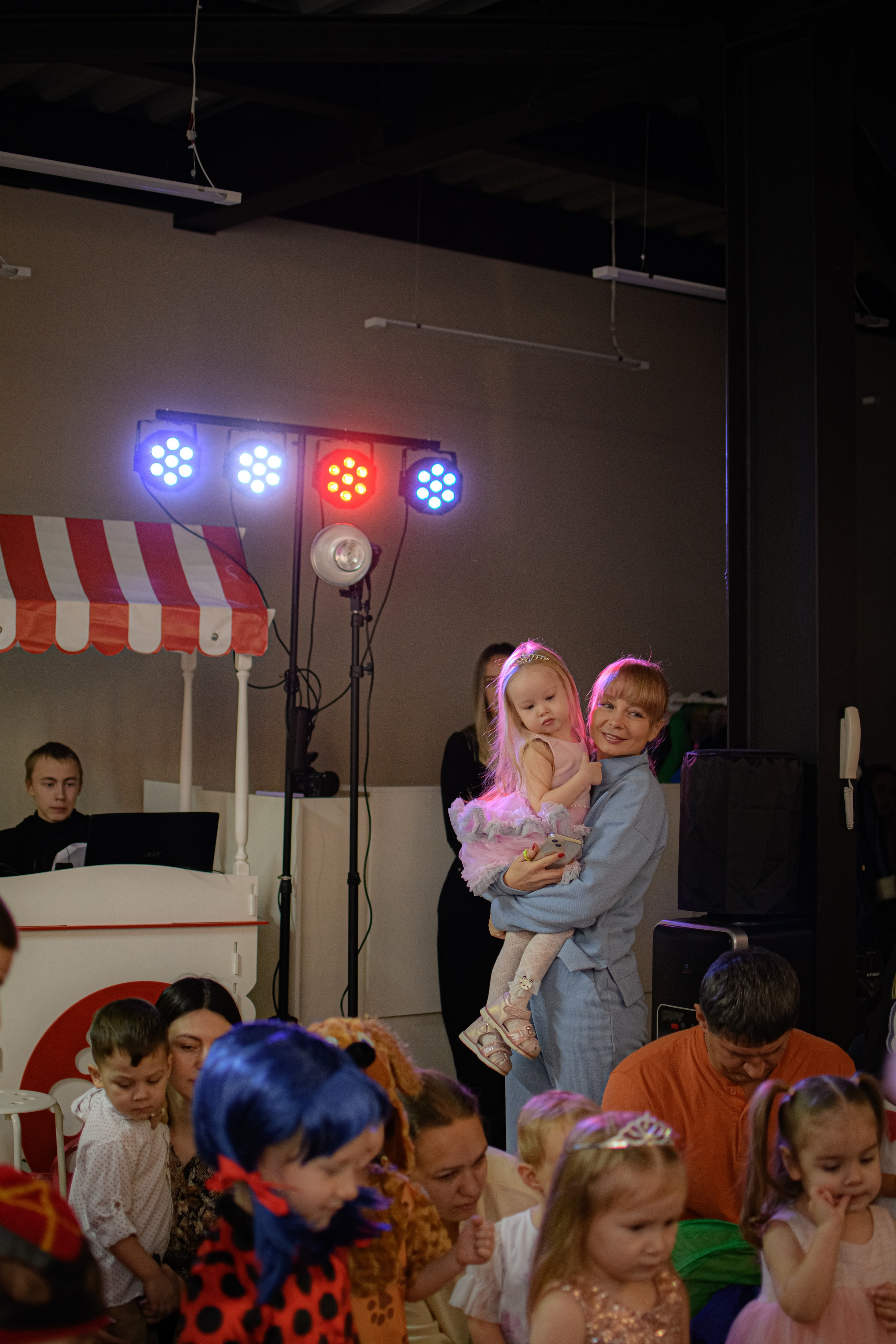 HAPPY NEW YEAR. Photokarish