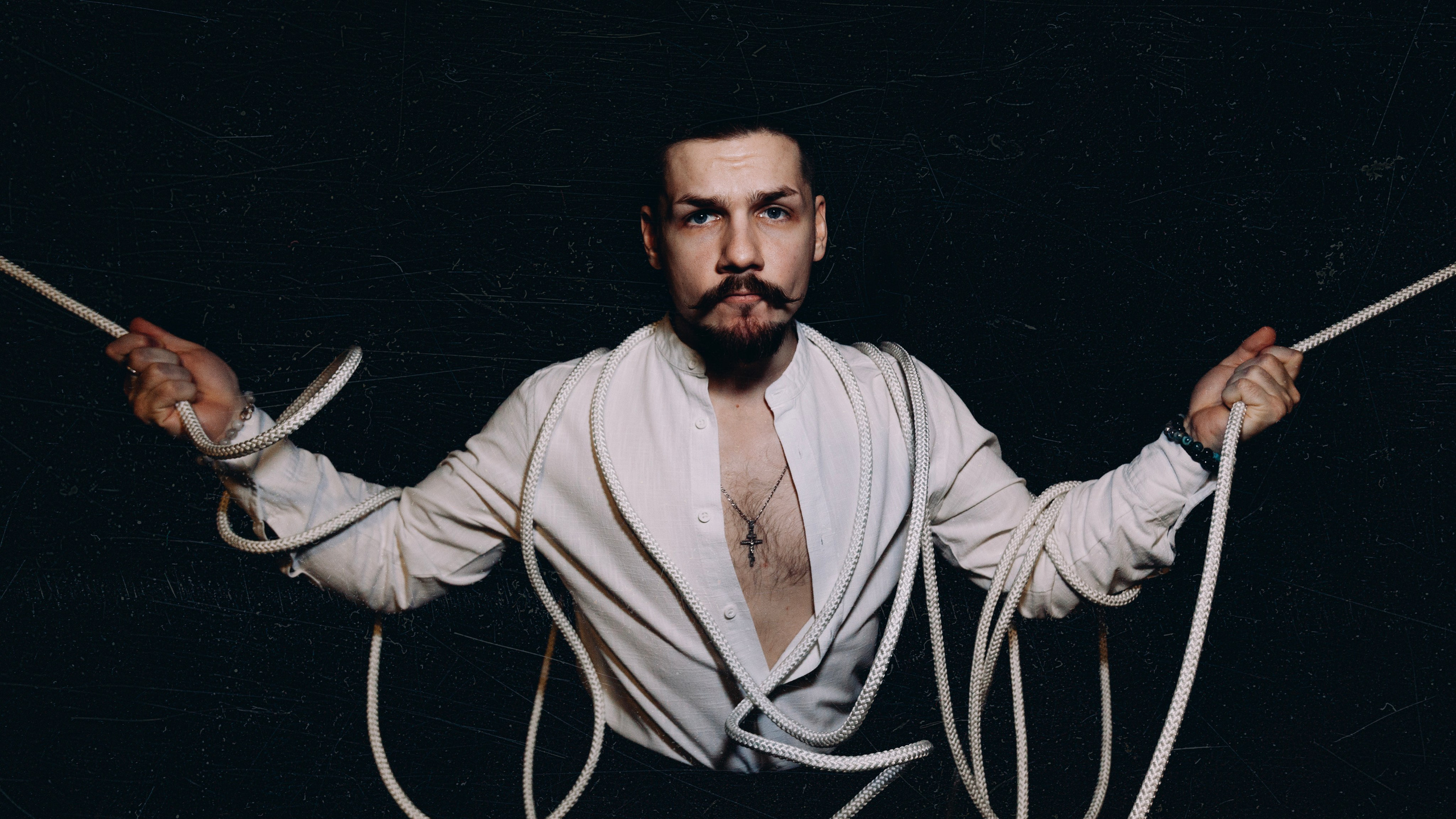 ALFEROV PHOTOGRAPHER | Портреты, свет и живые моменты