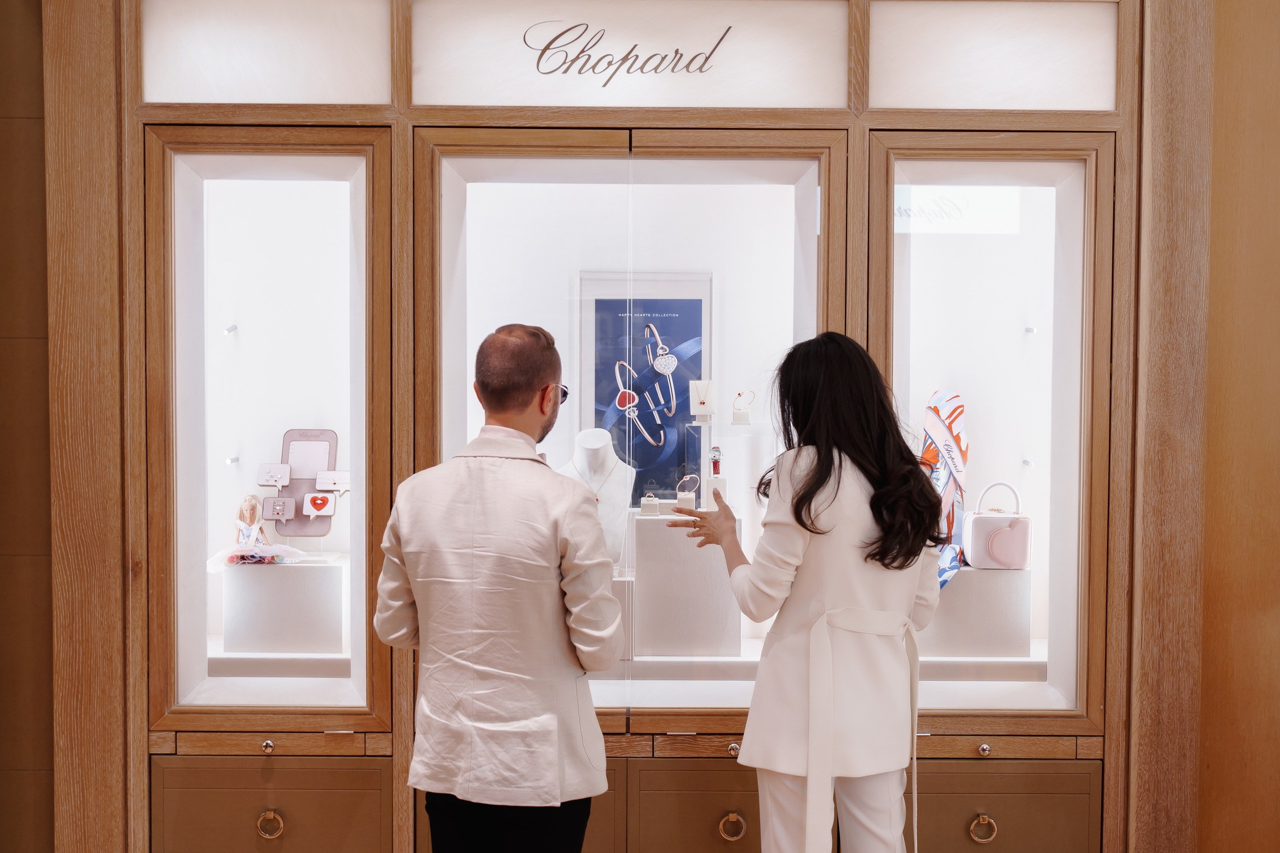 Презентация «Barbie Collection» в «Chopard», «Talan Gallery». Профессиональный фотограф в городе Астана Копанев Данил