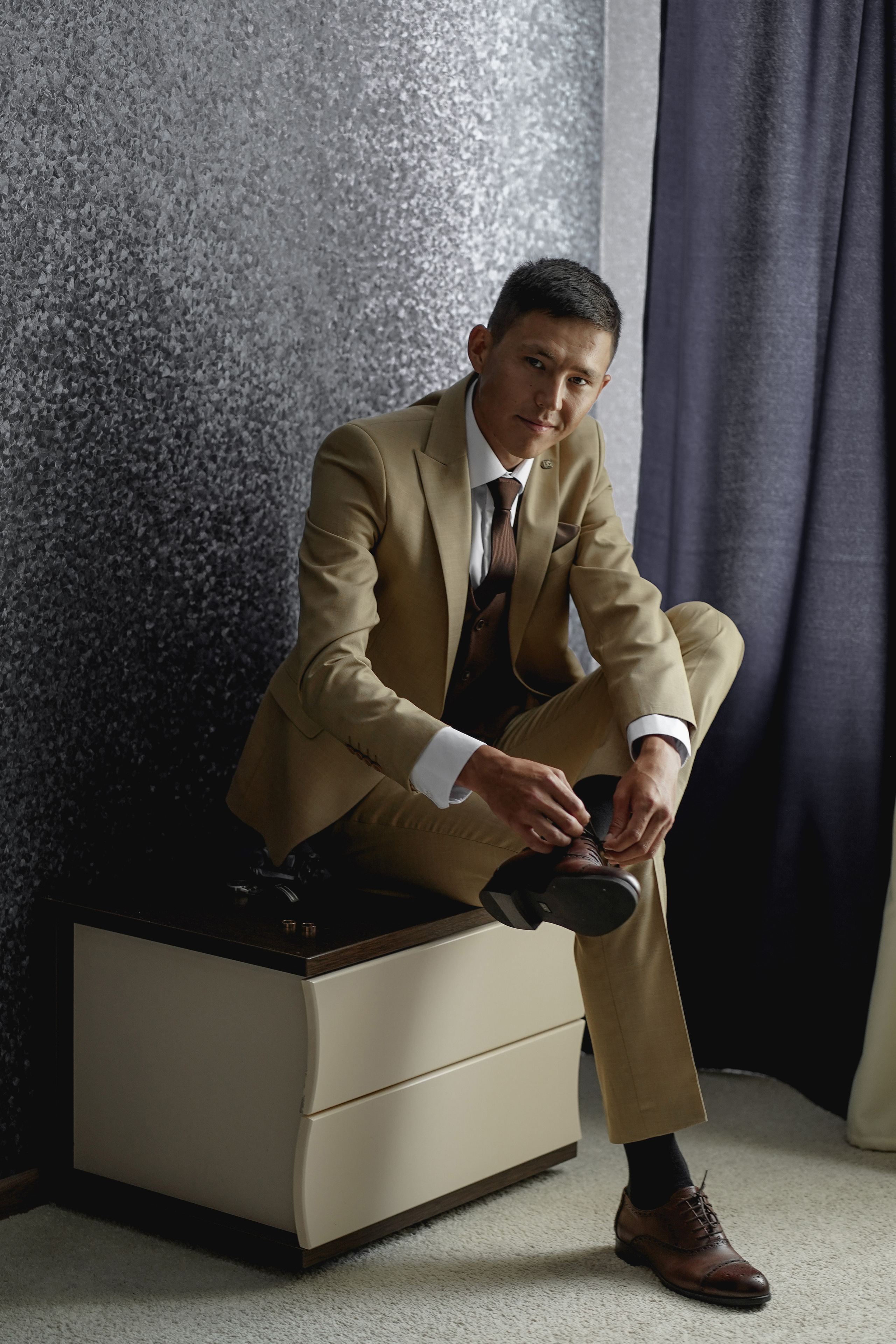 Асхат и Алия. Выпускной школьный альбом в Орске и Москве — Фотограф Наталья Лаптова