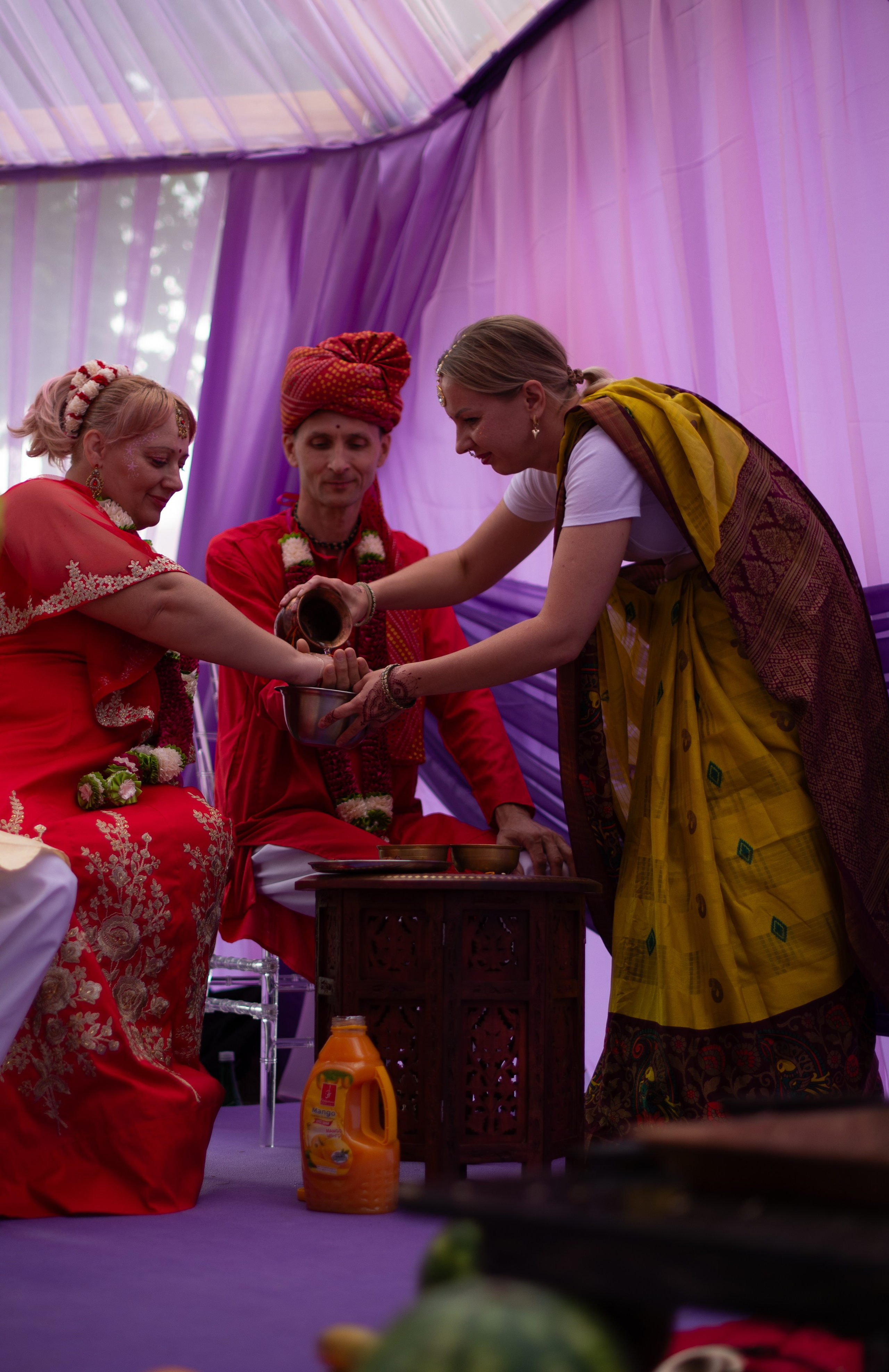Свадьба в ведической традиции на фестивале День Индии 2025. Victoria Radjevna Репортажный Фотограф — Видеограф Москва • Санкт-Петербург