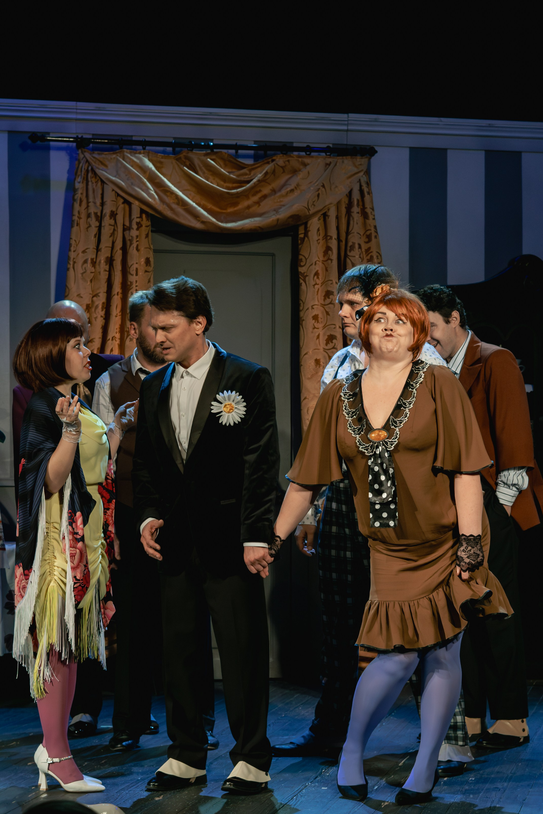 Театр Юного Зрителя «Две свадьбы». Фотограф Марк Файзулин