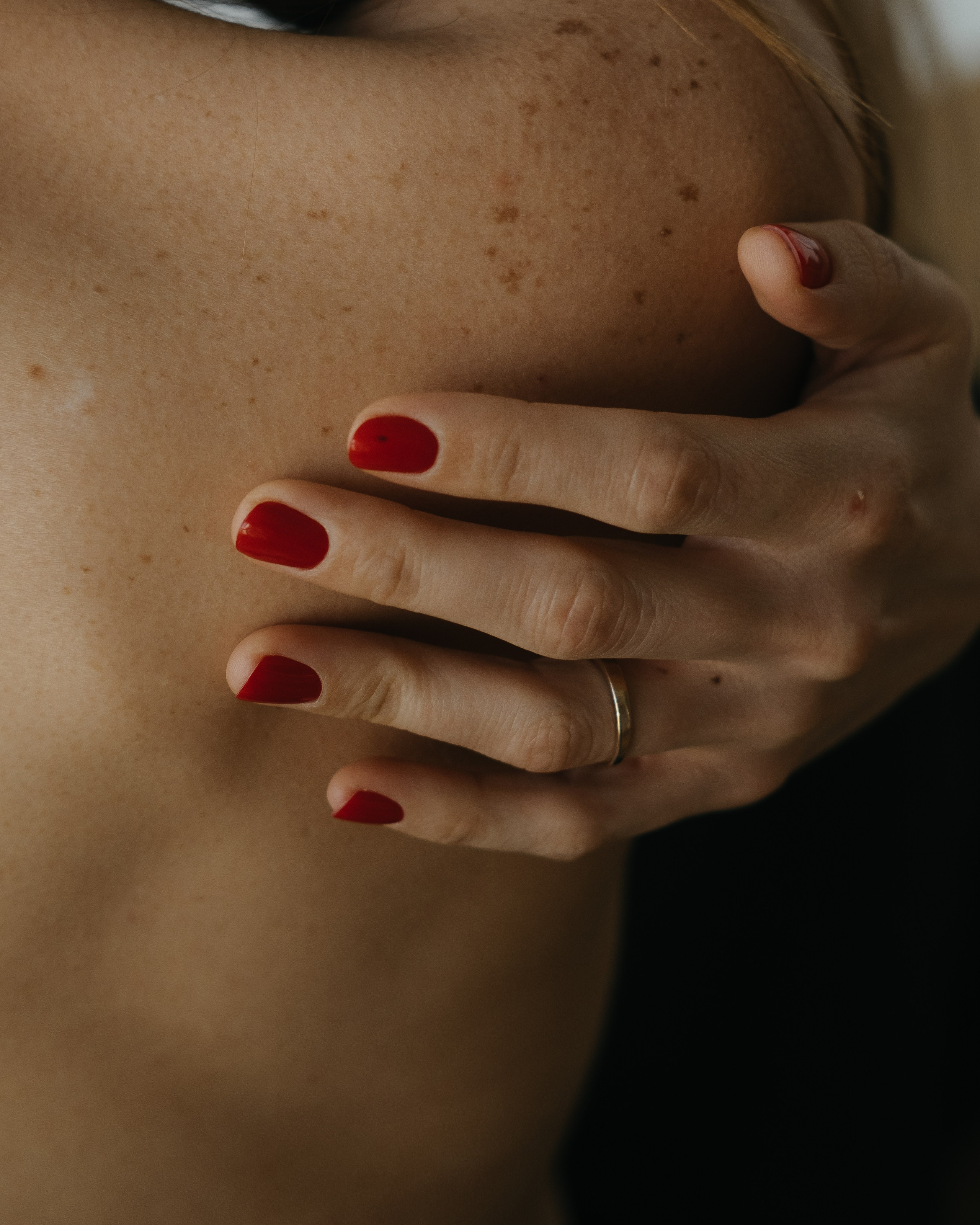 Женский портрет: Алсу. Обо мне