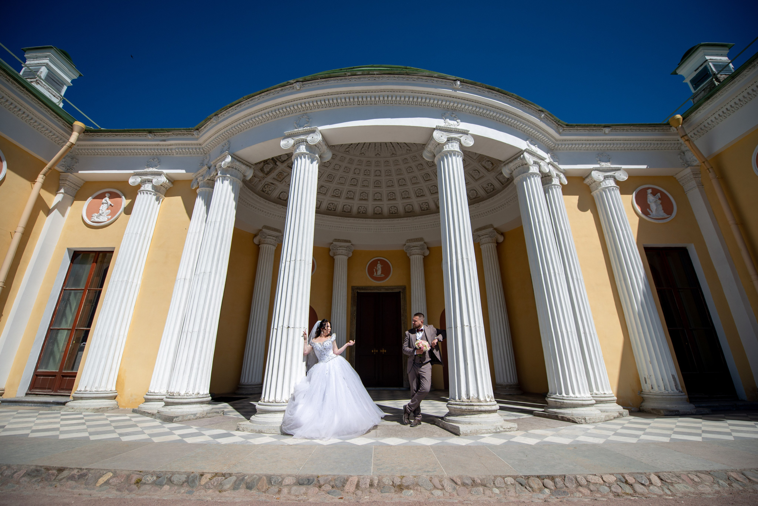 Фотосессия в Пушкине в Александровском, Екатерининском парке и Летнем саду. Портретный, семейный и свадебный фотограф в Санкт-Петербурге и в Пушкине Ширяев Денис