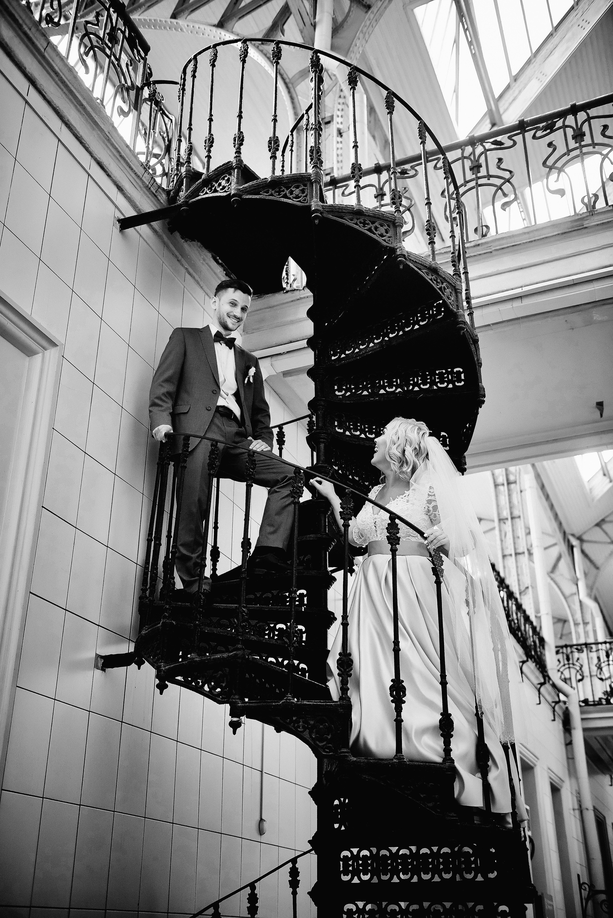 Марта и Анатолий (фотосессия на Витебском вокзале). Портретный, семейный и свадебный фотограф в Санкт-Петербурге и в Пушкине Ширяев Денис