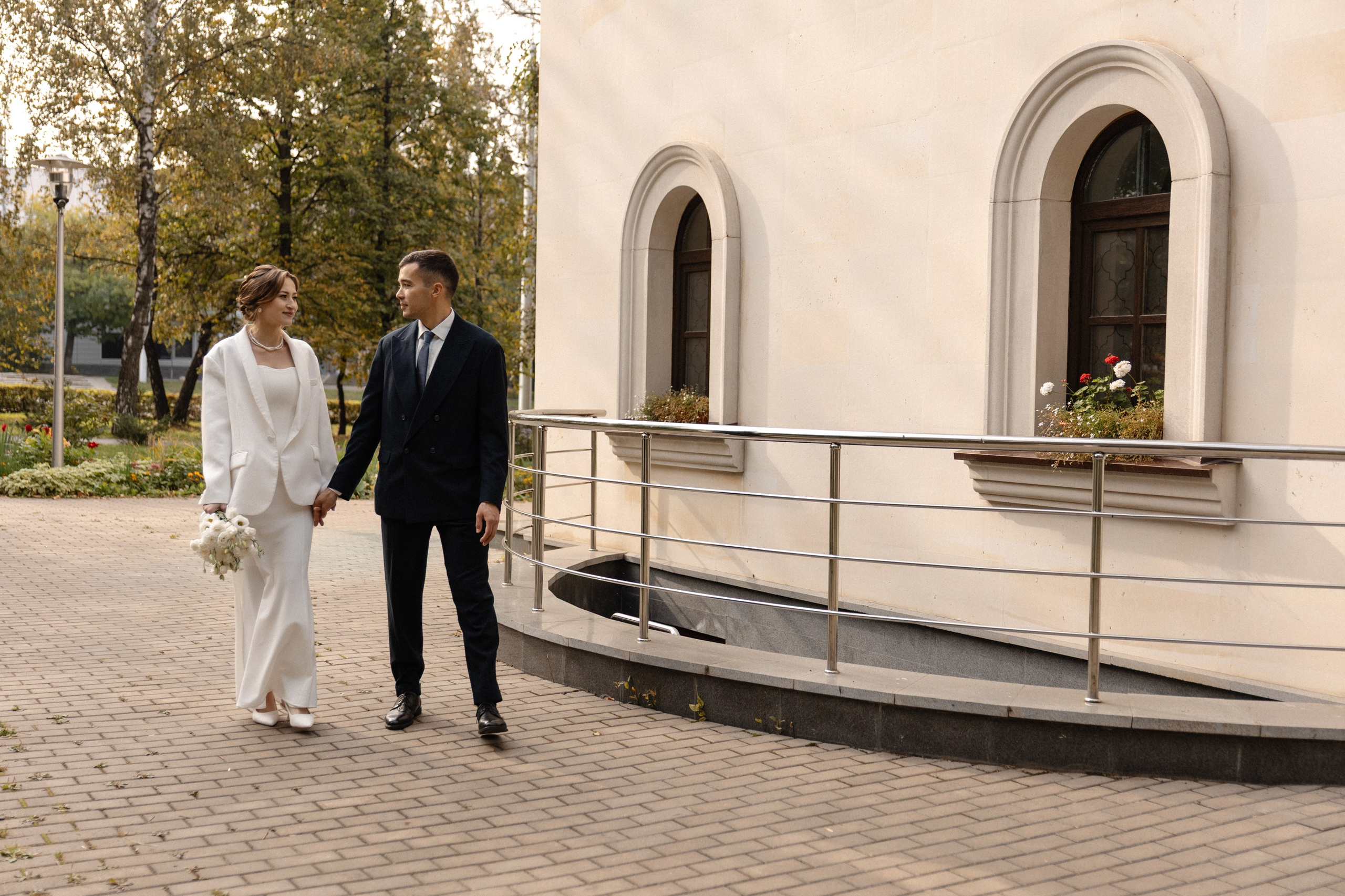 Храм в сквере (50-летия Октября, 21а). Свадебный фотограф в Уфе Лилия Сова