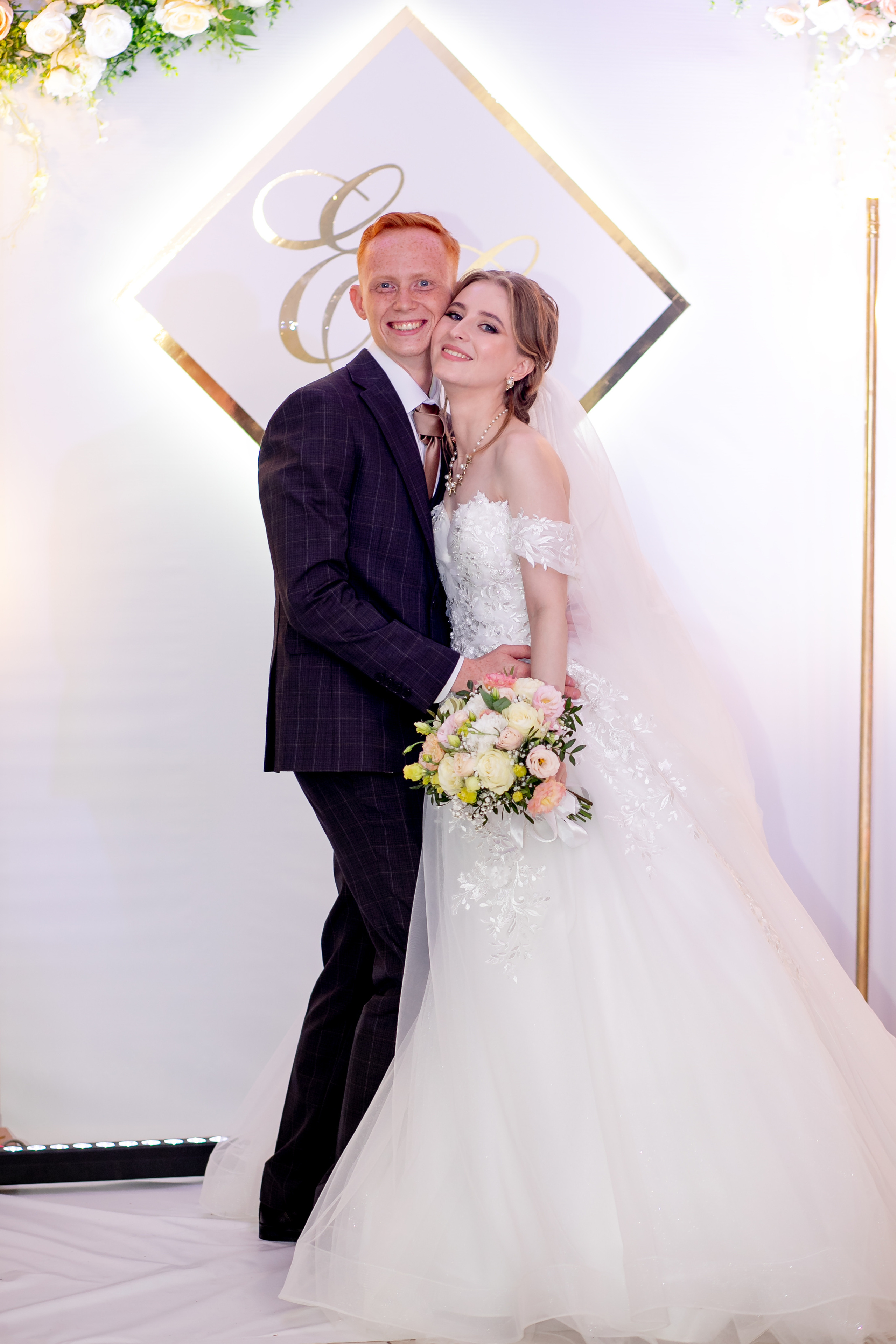 Свадебная фотосессия. Фотограф Кравченко Юлия. Энгельс