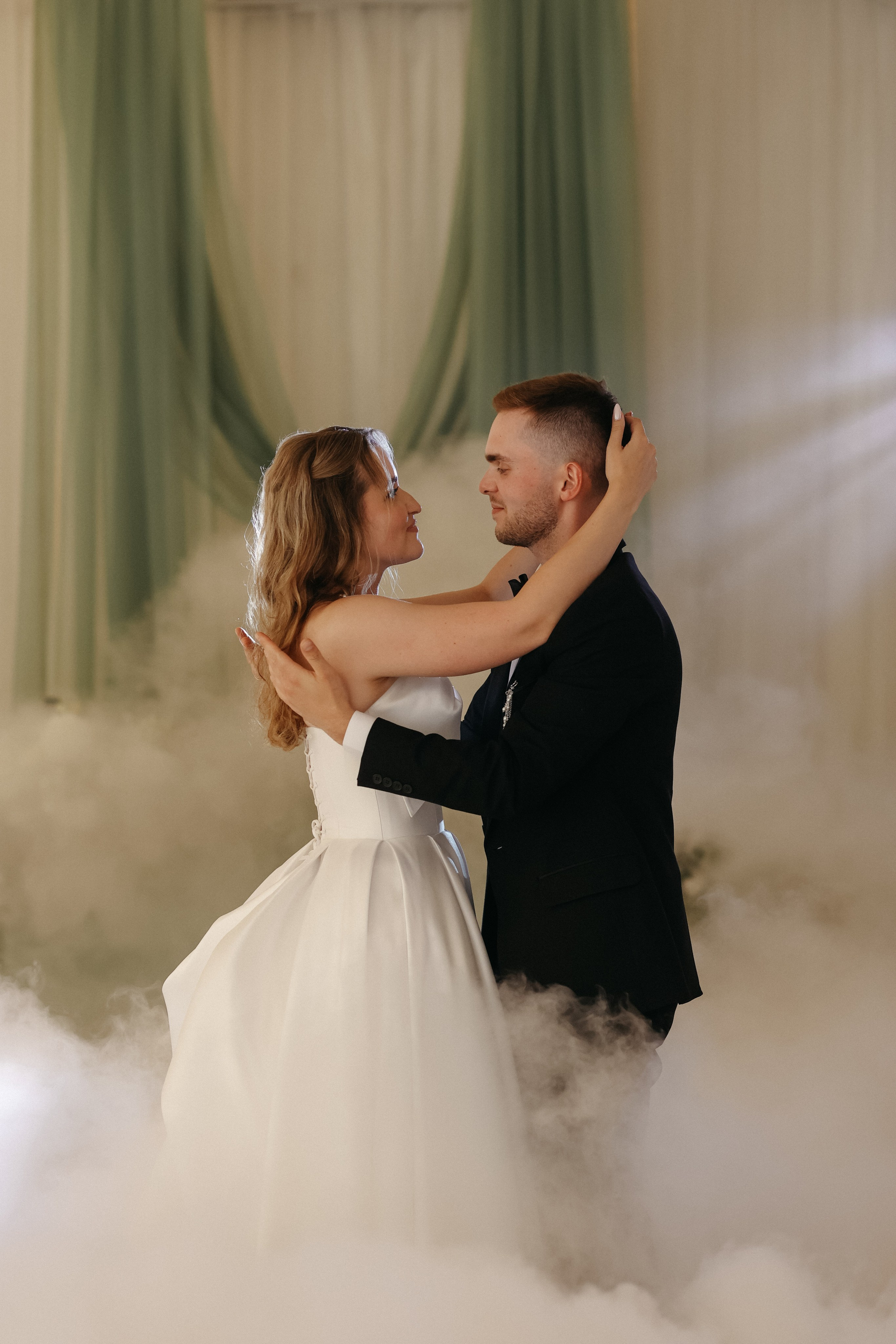 Wedding day Юрий и Ирина. Свадебный фотограф Полина Мишуринская