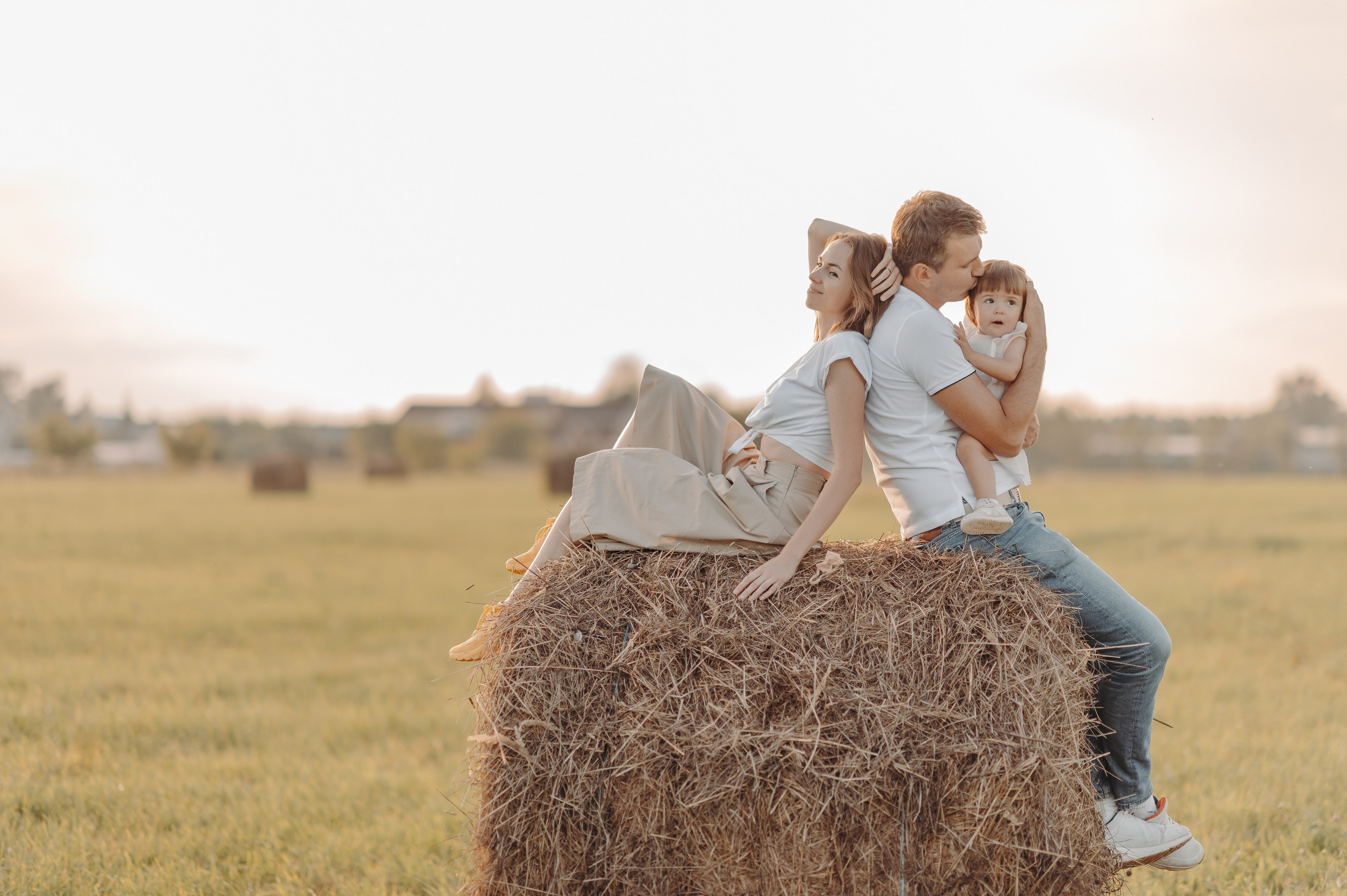 Тут много любви. Главная