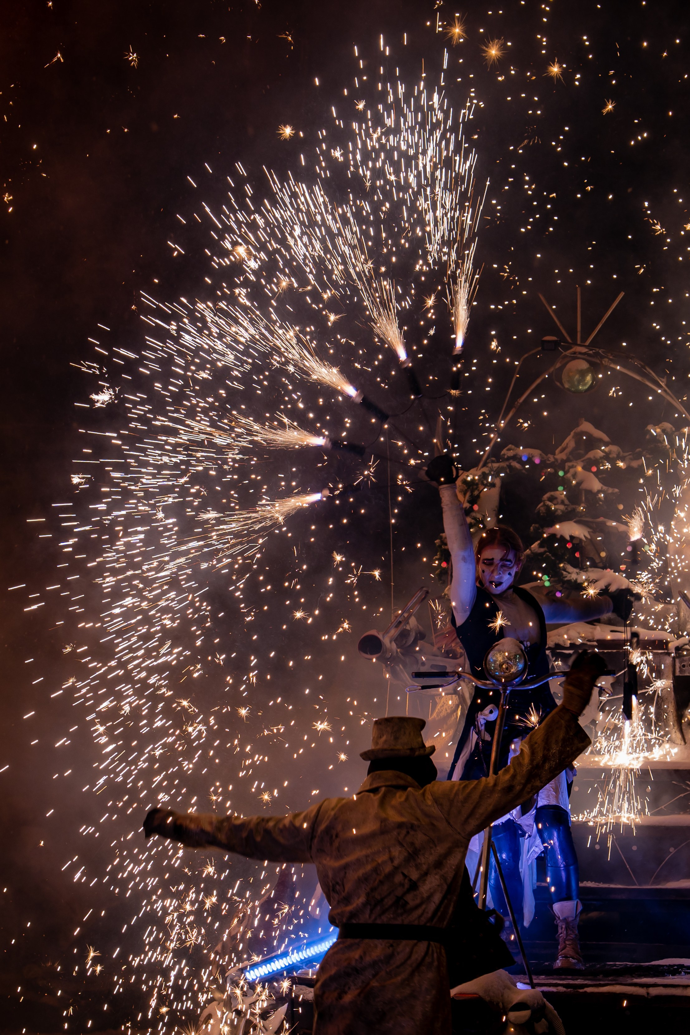 Новогодняя сказка в Байк Центре «Ночные Волки». Крамер Юлиана детский и семейный фотограф