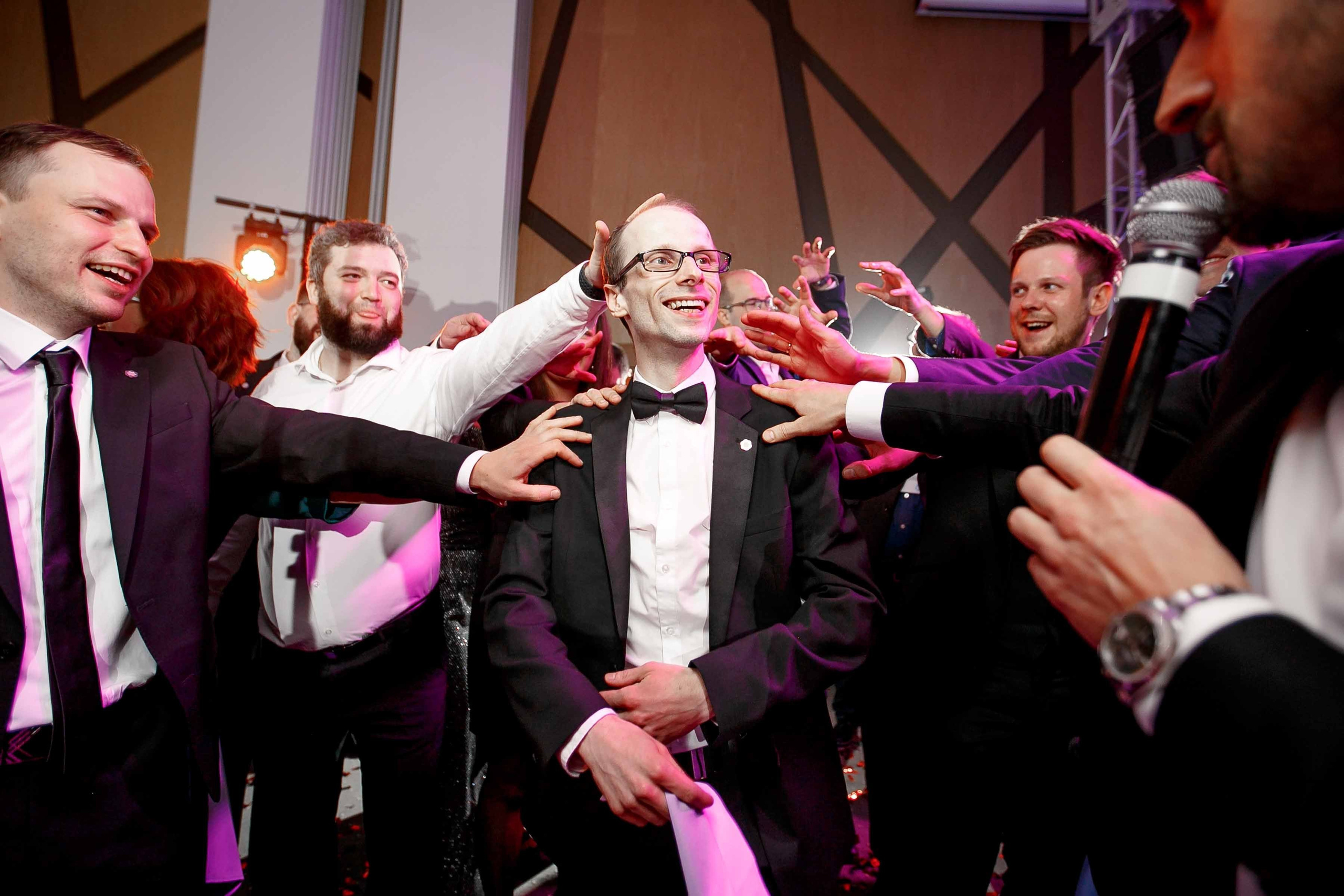 Банкет в «Азимуте». Ваш репортажный фотограф Артемий Антонов