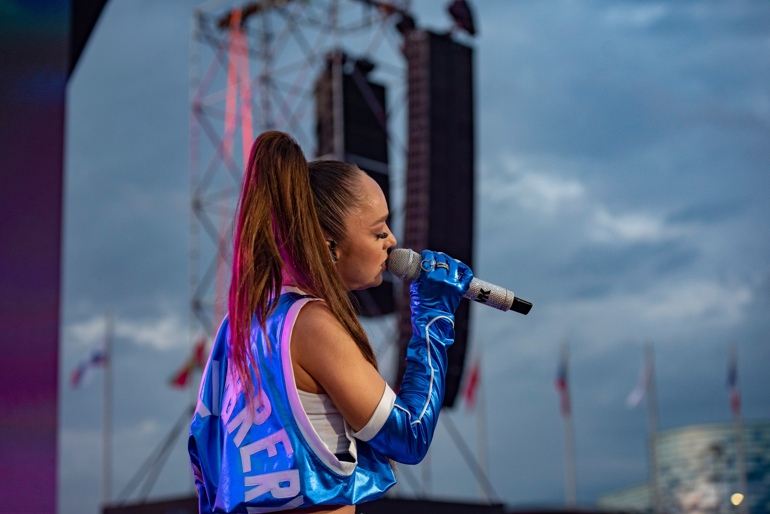 Фотограф на концерт. Свадебный, семейный, фэшн фотограф, школьный фотограф в Сочи