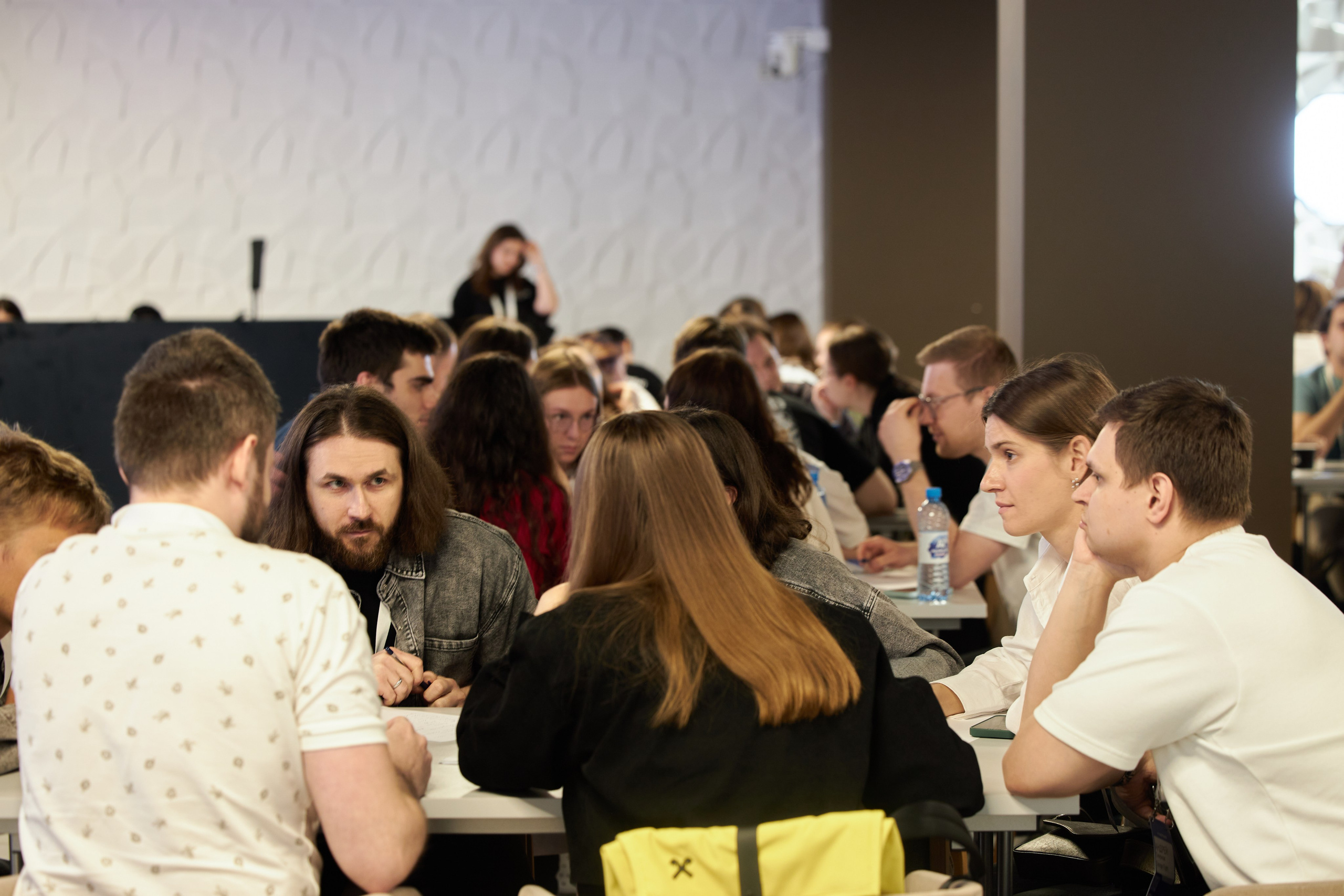 Aha! — 29–30 мая 2025. Фотобанк Матемаркетинг