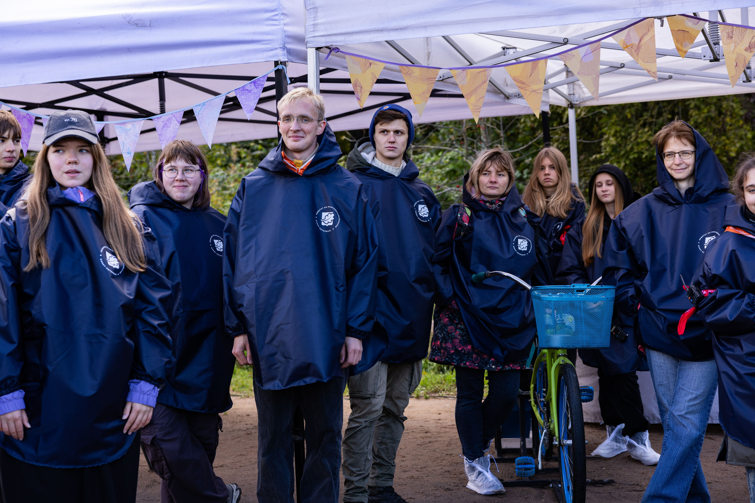 Зеленый пластик. Западный Котлин. Фотограф/видеограф в Санкт-Петербурге Динара Гольдина