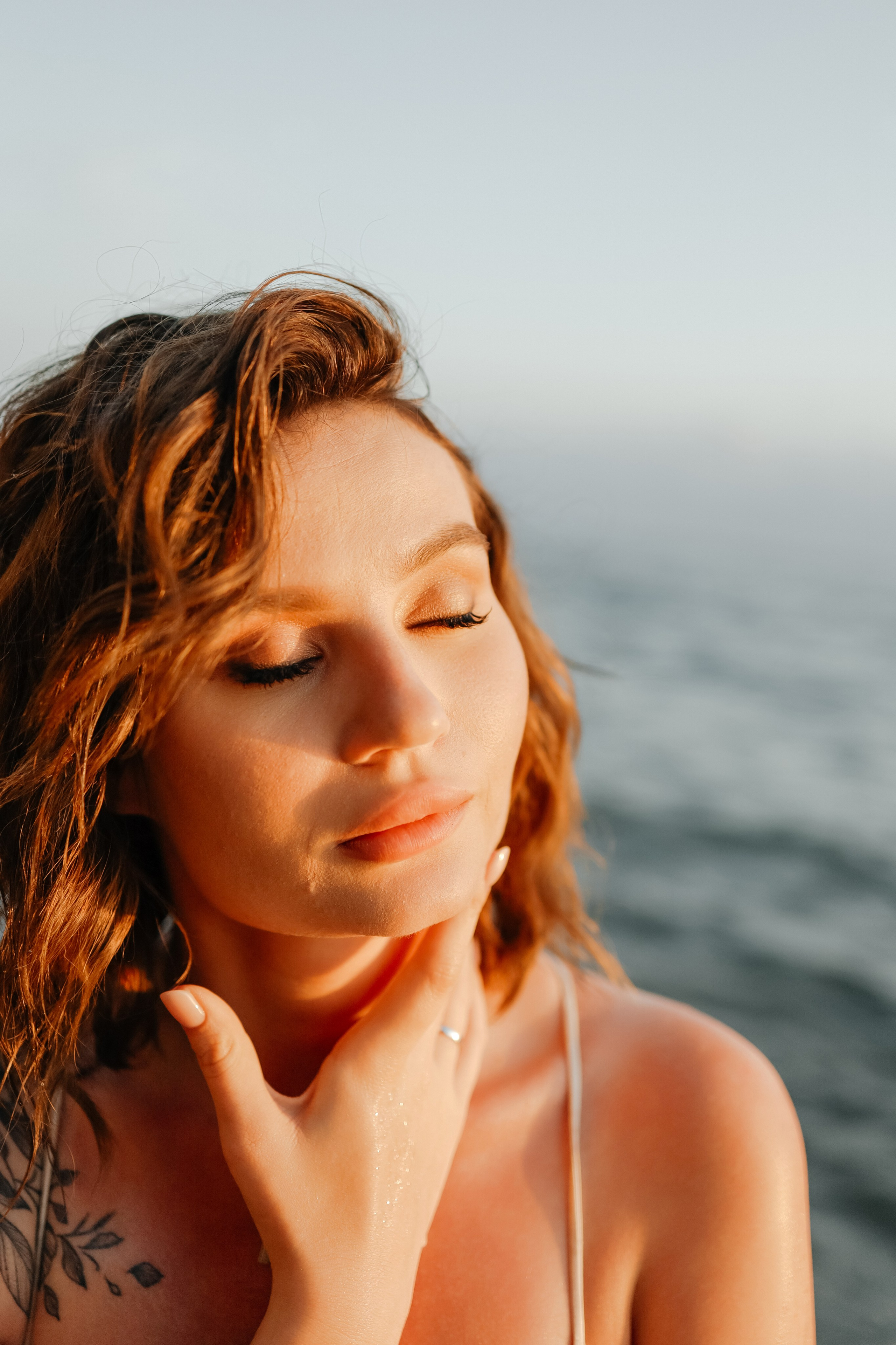 История любви на живописных скалах. Семейный и портретный фотограф в Геленджике Любовь Бодрова