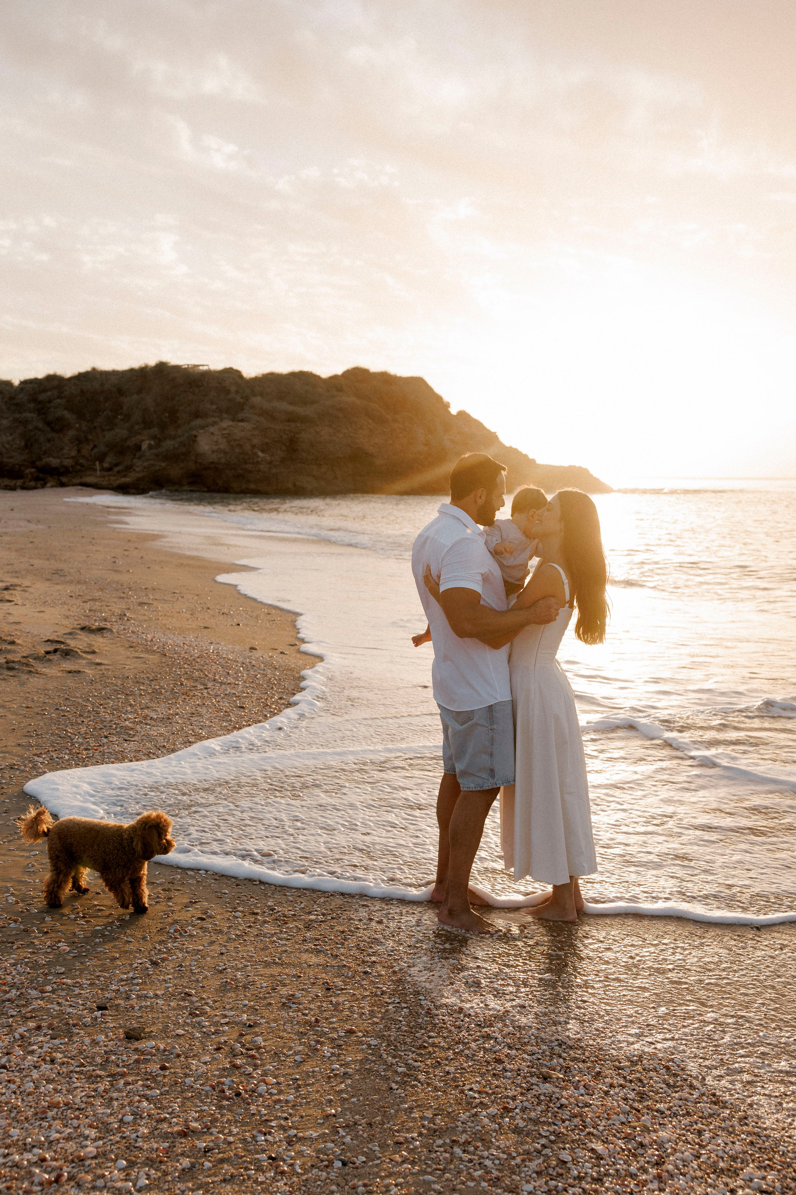 First year family photos near the sea. Главная
