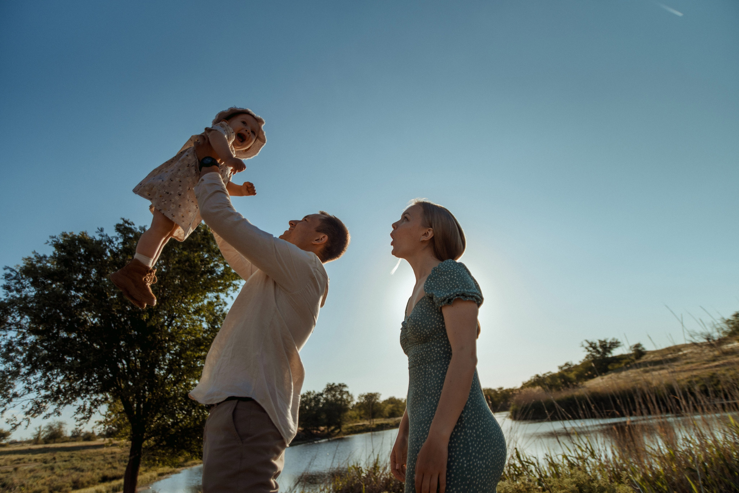 Трое в поле, не считая собаки. Семейный документальный фотограф в Волгограде Мариэта Додина