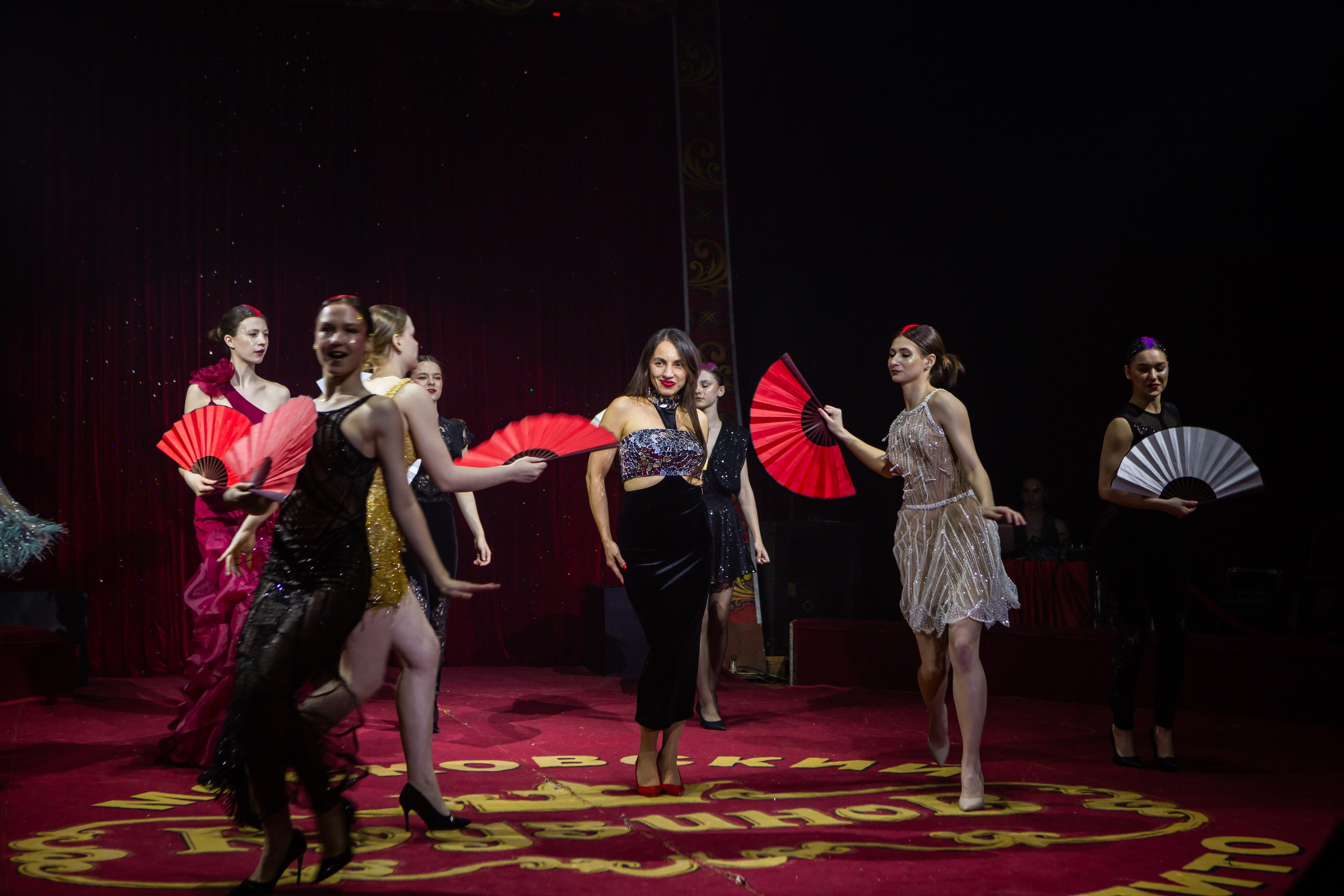 MANEGE SHOW. Репортажный, семейный, свадебный, портретный фотограф