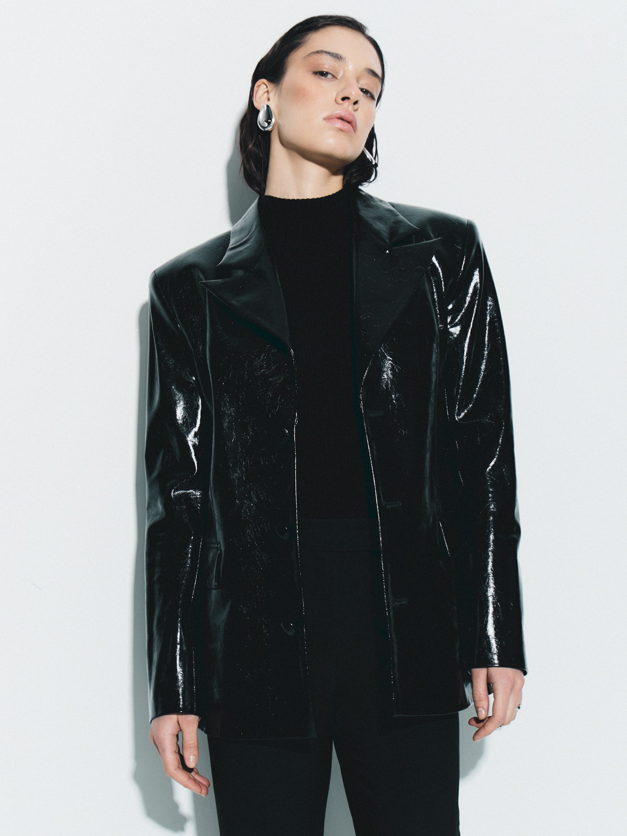 4. Фотосъемки одежды и аксессуаров для Wildberries, Ozon