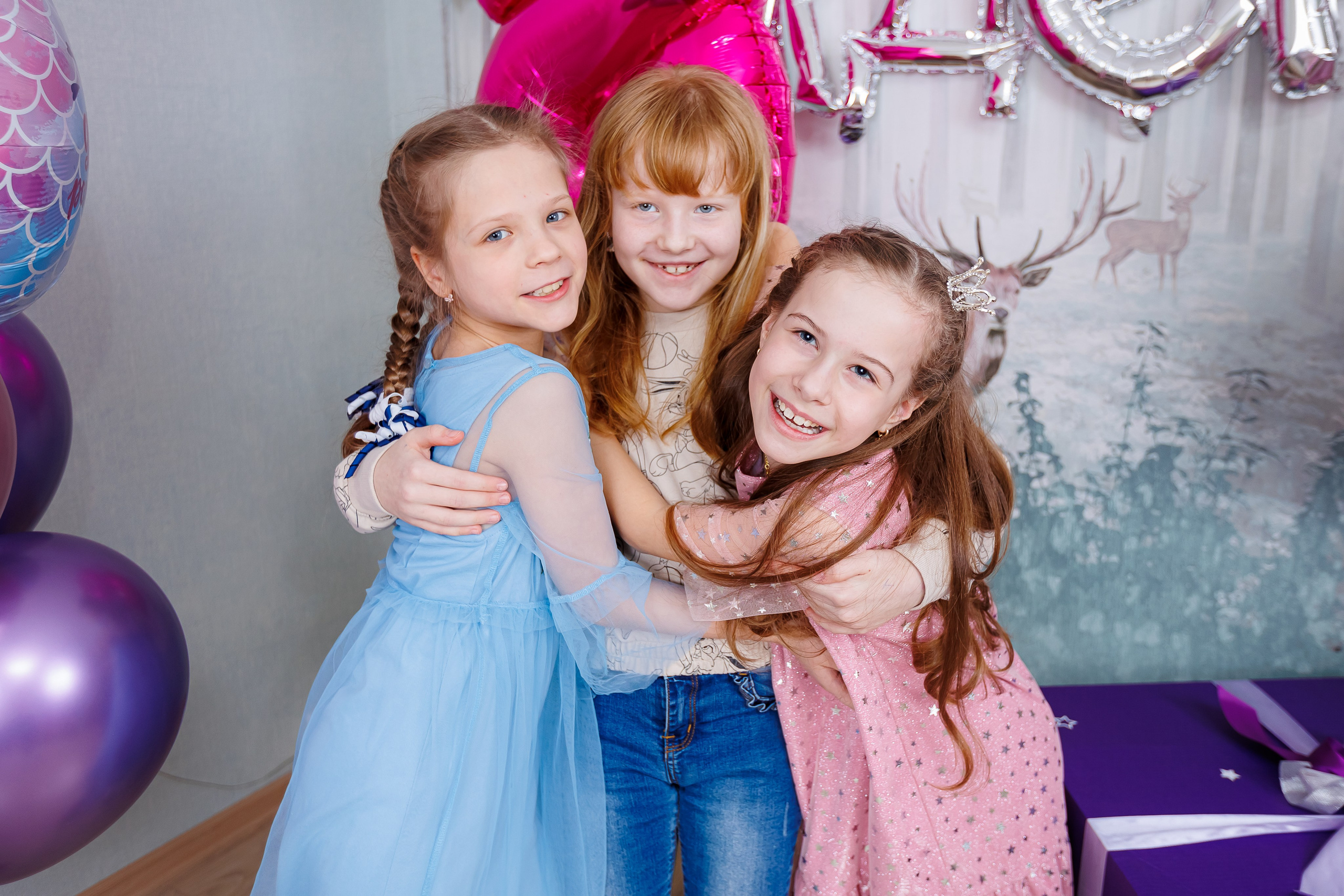 День рождения Вики. Съёмка дома. Семейный и детский фотограф Комина Елена, Власиха, Одинцово