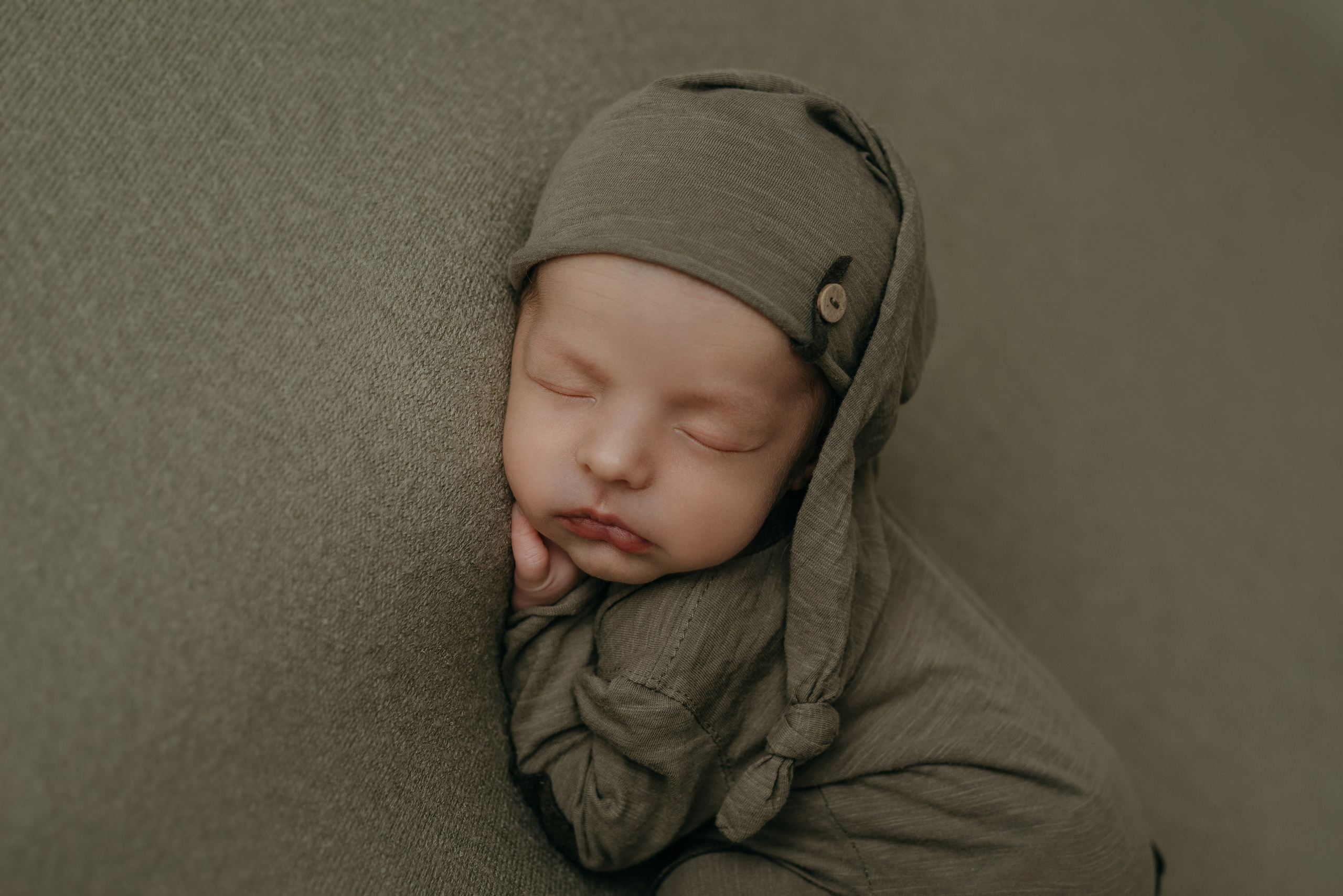 Саша. Фотограф новорожденных Белгород