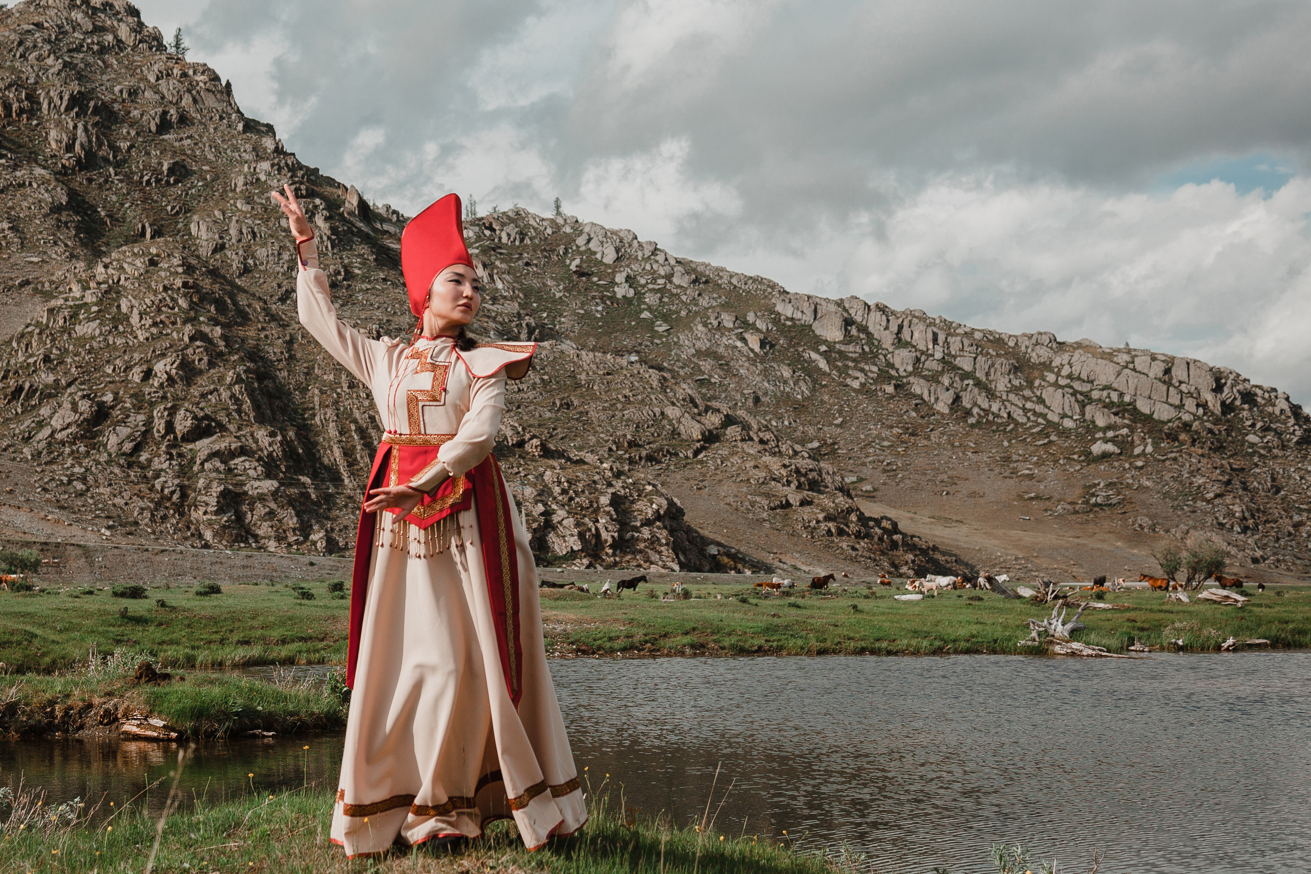 Надежда и Суркура. Семейный, женский и свадебный фотограф в Билибино и Горном Алтае