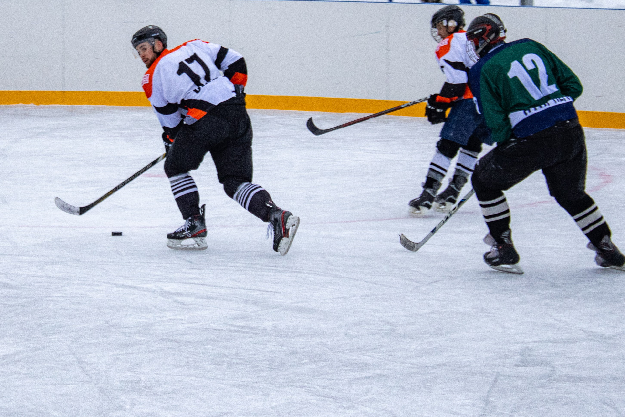 Хоккей г.п Атиг-г.Нижние Серги