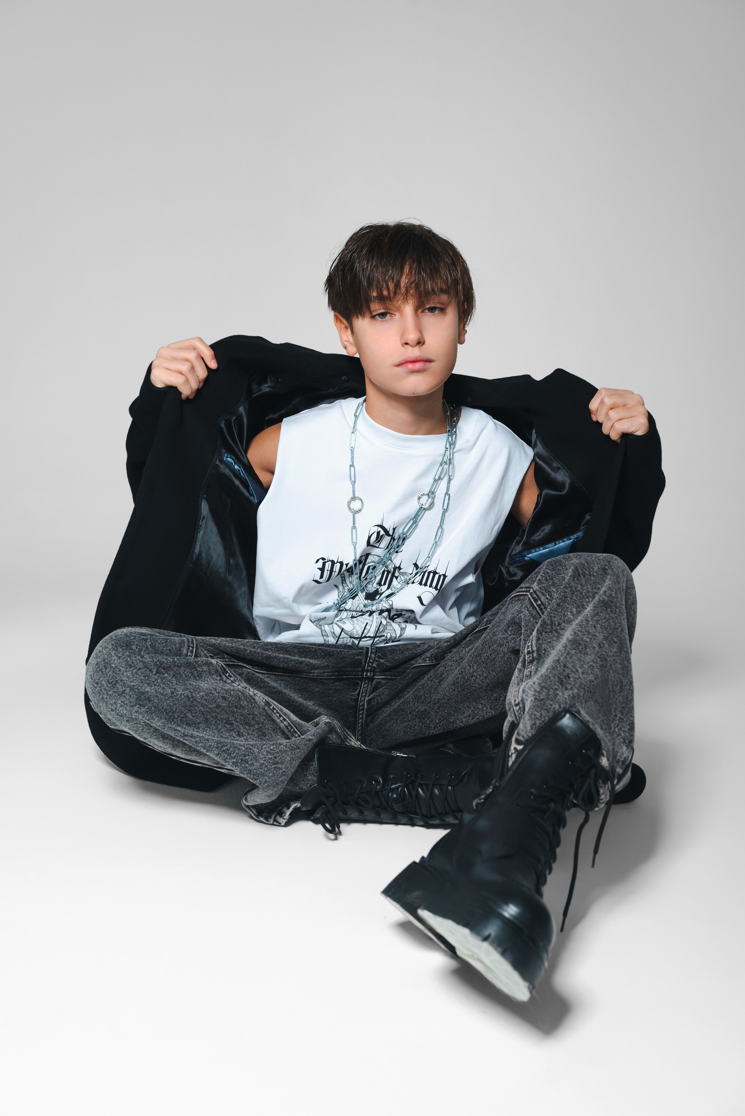 Vlad. Фотограф Москва Виктория Вишневская актерское / модельное портфолио