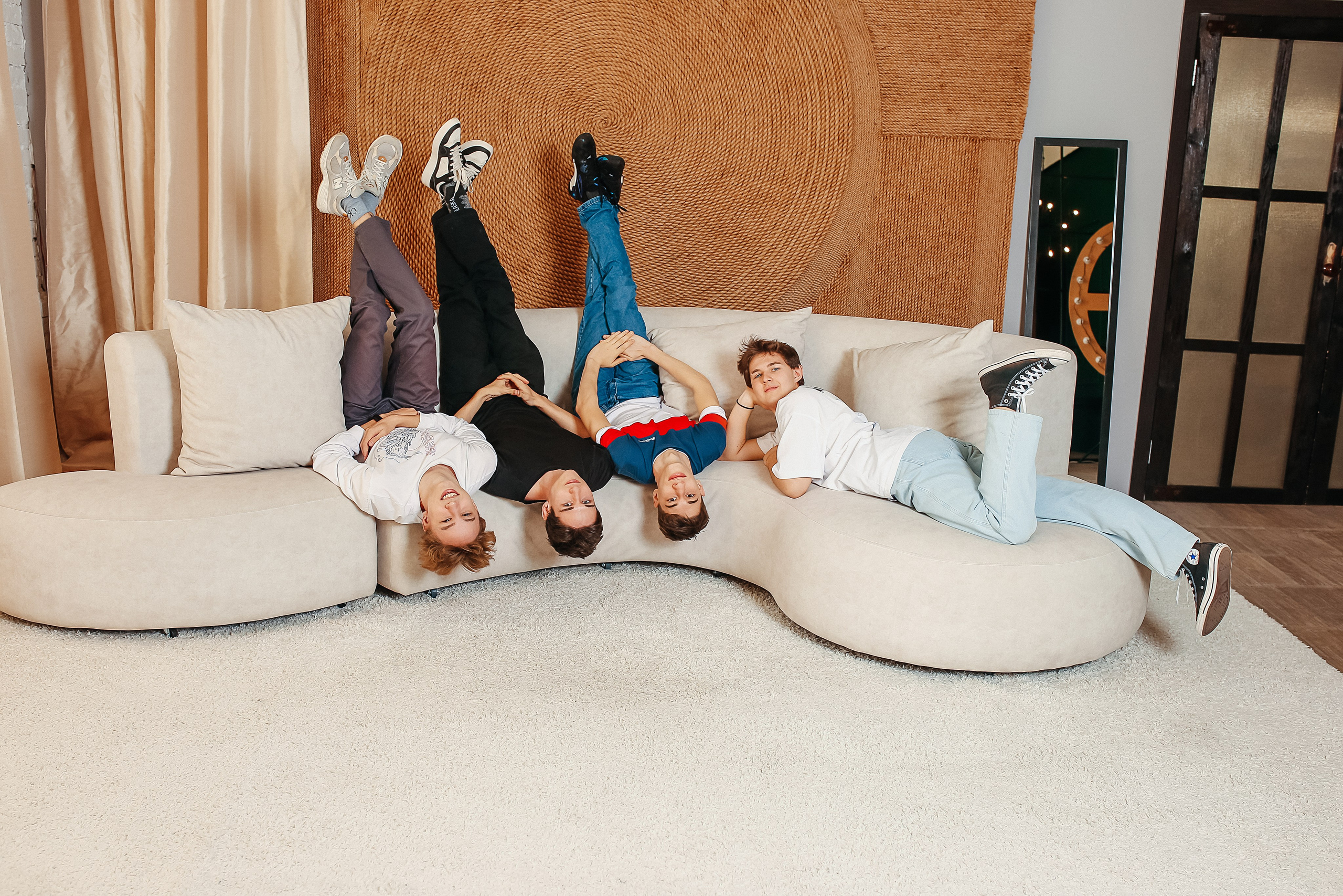 Школьные съемки. Выпускные фотоальбомы. Фотограф в Краснодаре и Краснодарском крае Светлана Койнаш