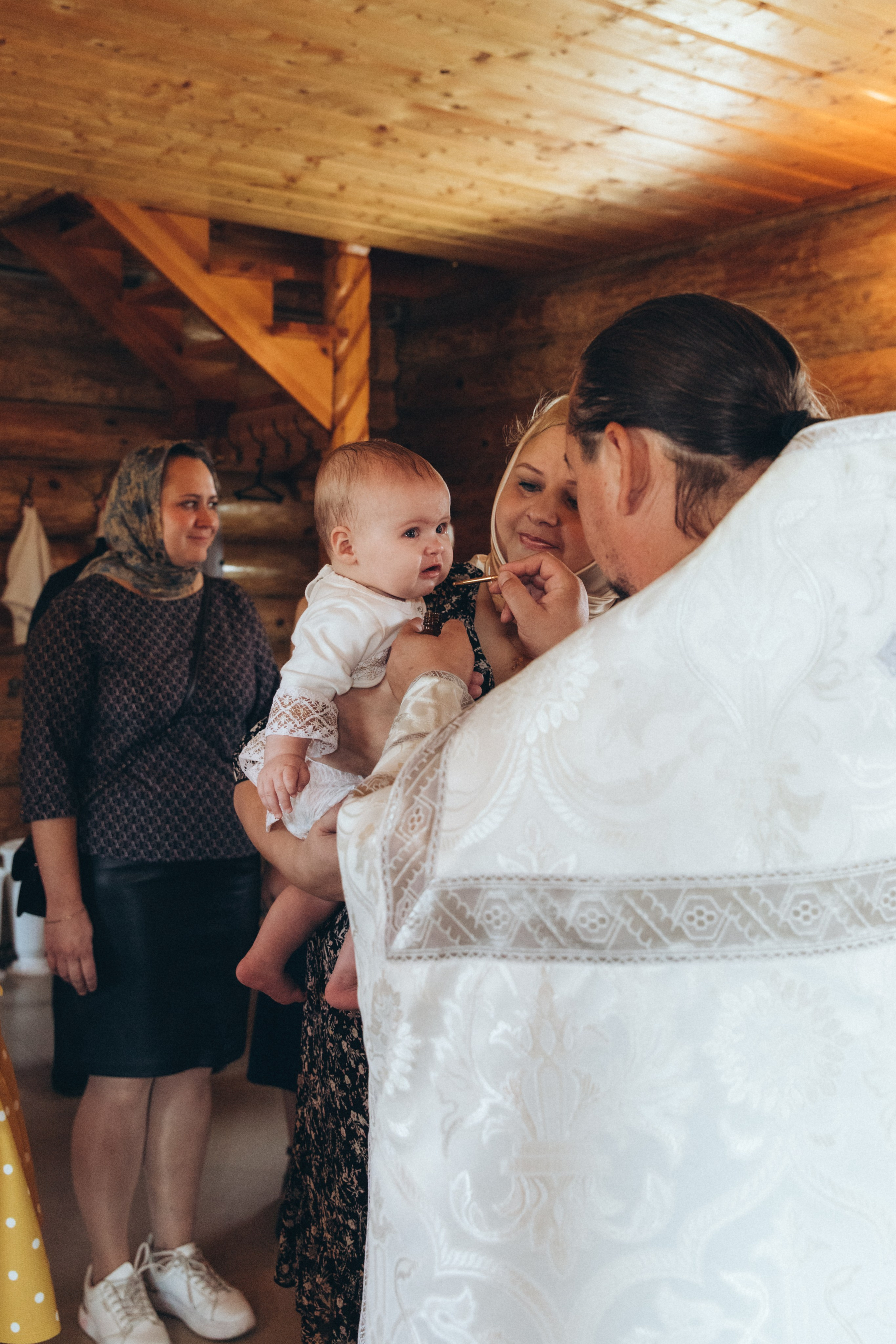 Крещение Марьяны. Фотограф на крещение в Рязани. Семейный фотограф