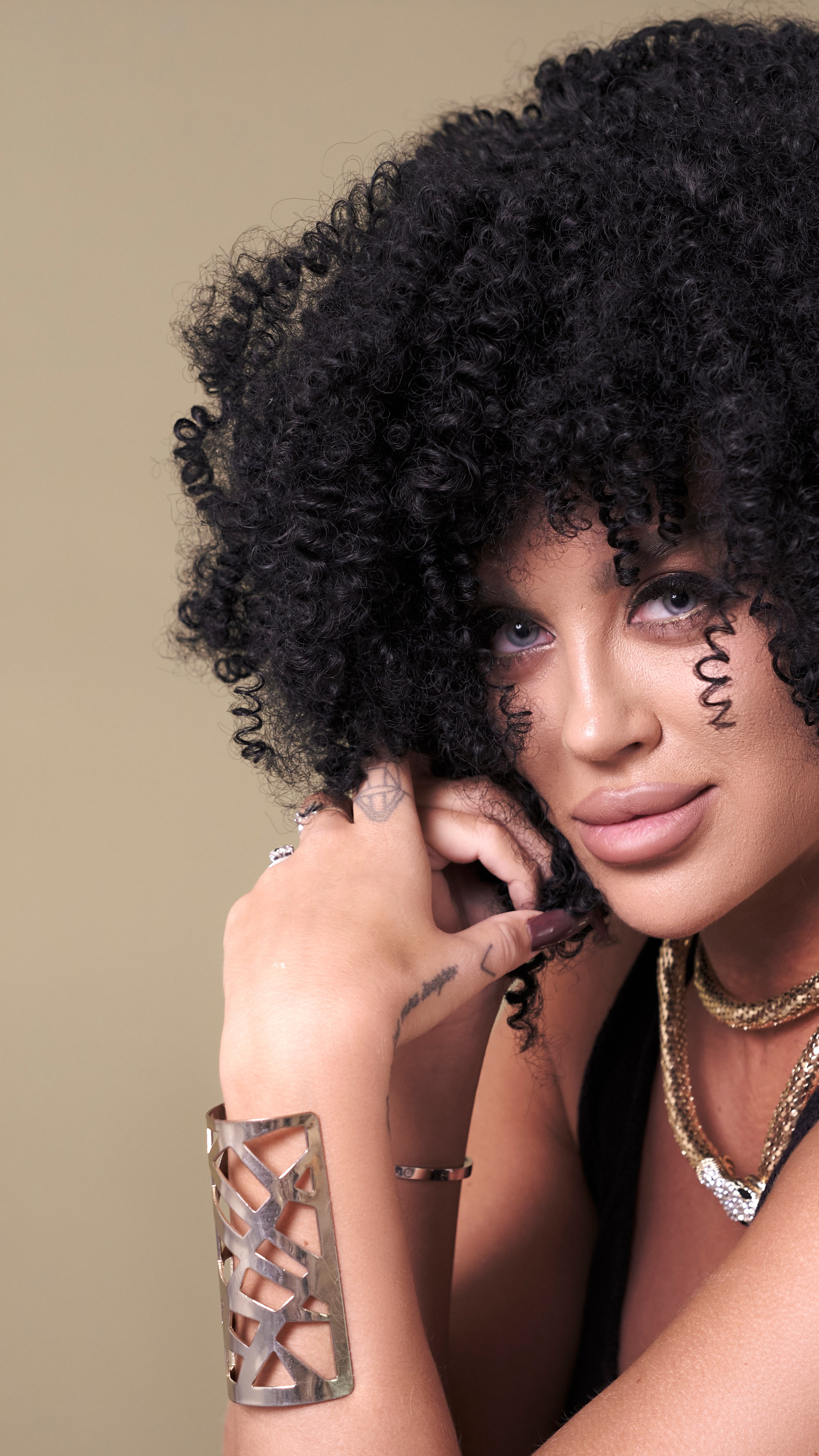 Фотостудия ART PLACE FACTURA. Портретный фотограф в Санкт-Петербурге Елена Сергеева