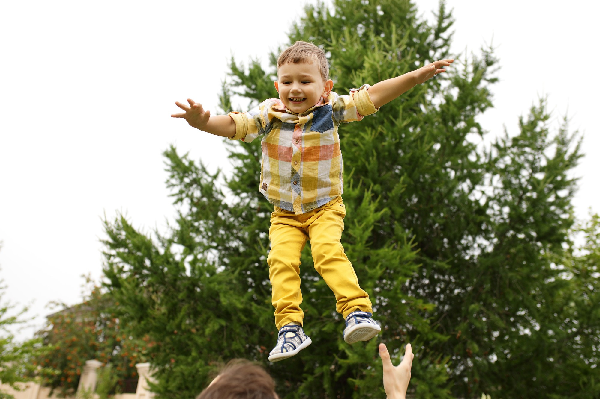 Семейные фотосессии на улице. Свадебный и семейный фотограф и видеограф в Екатеринбурге Полянские Тимур и Анастасия