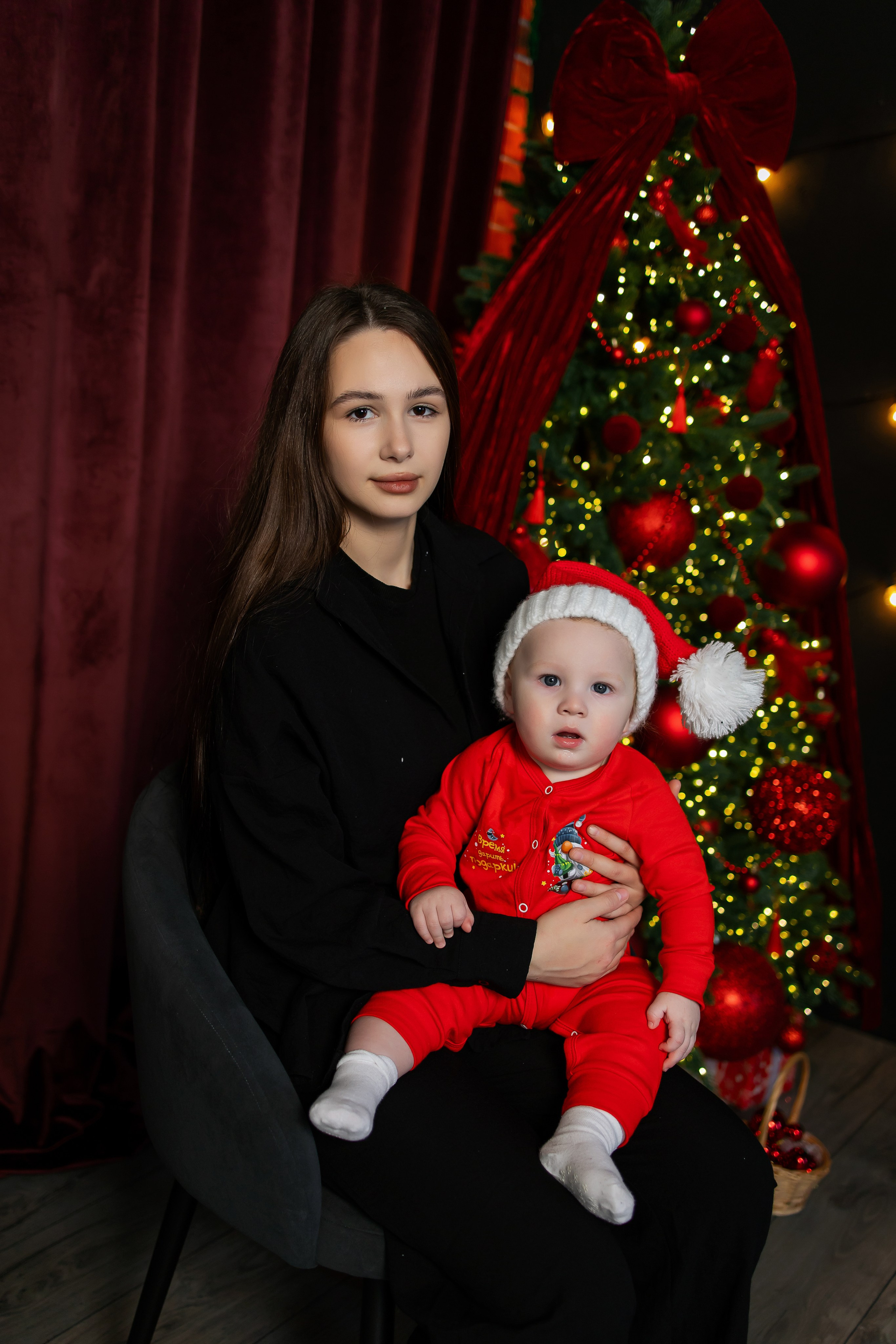 Ваши фотографии. Интерьерная фотостудия Background в Омске