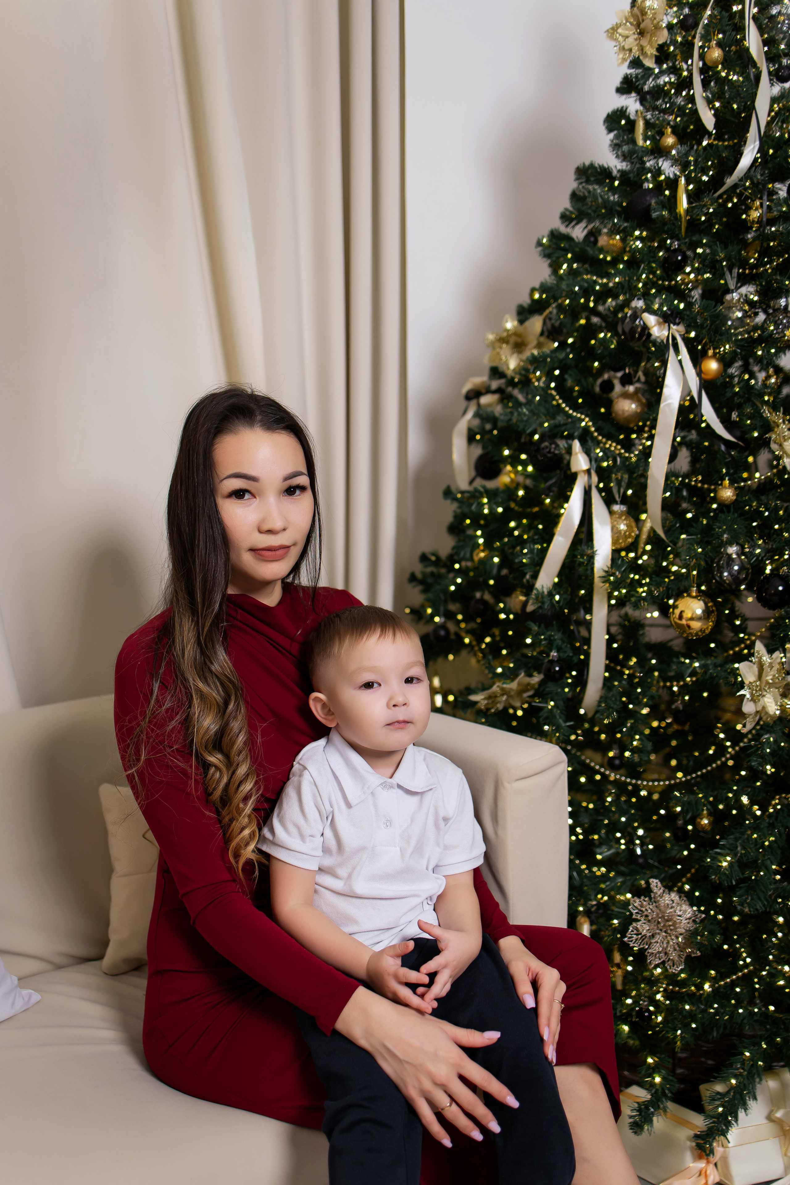 Ваши фотографии. Интерьерная фотостудия Background в Омске