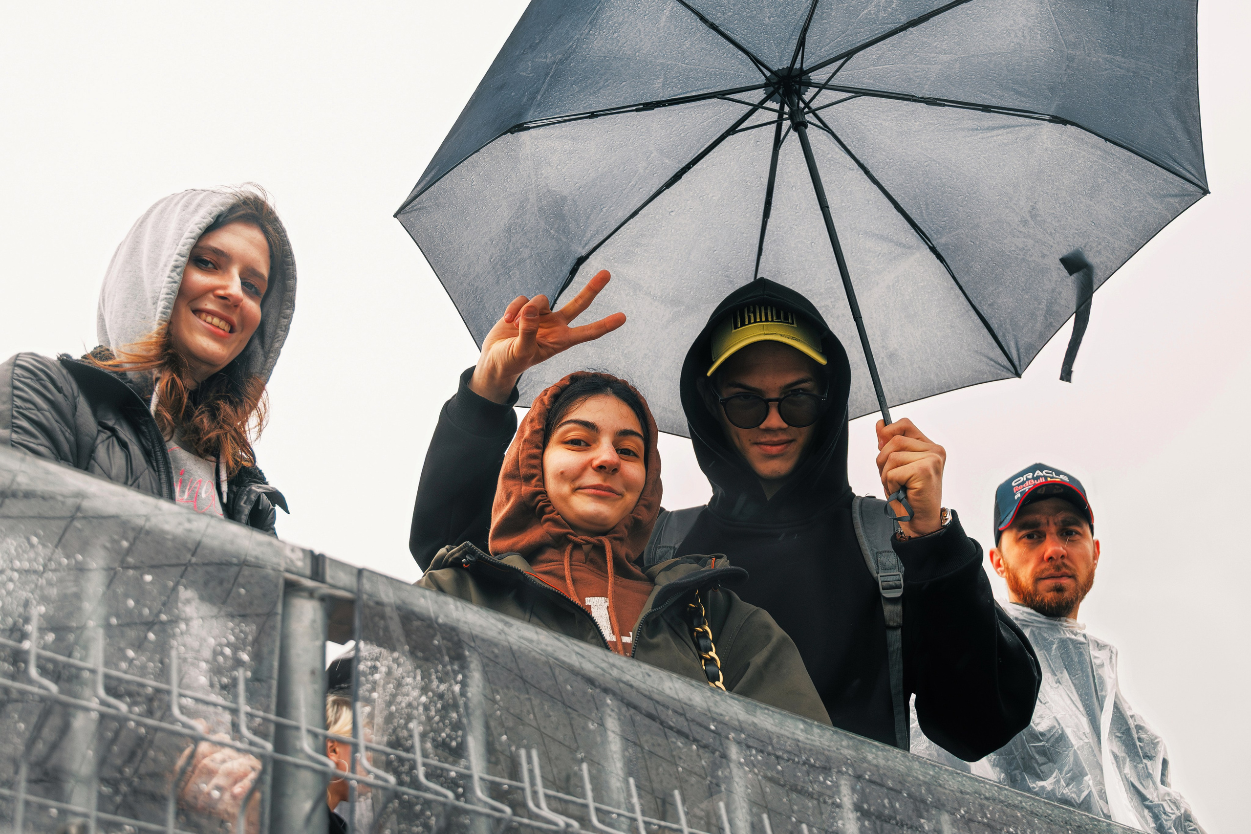 IDDC Этап 2: Бетонный Колизей и блогеры в деле