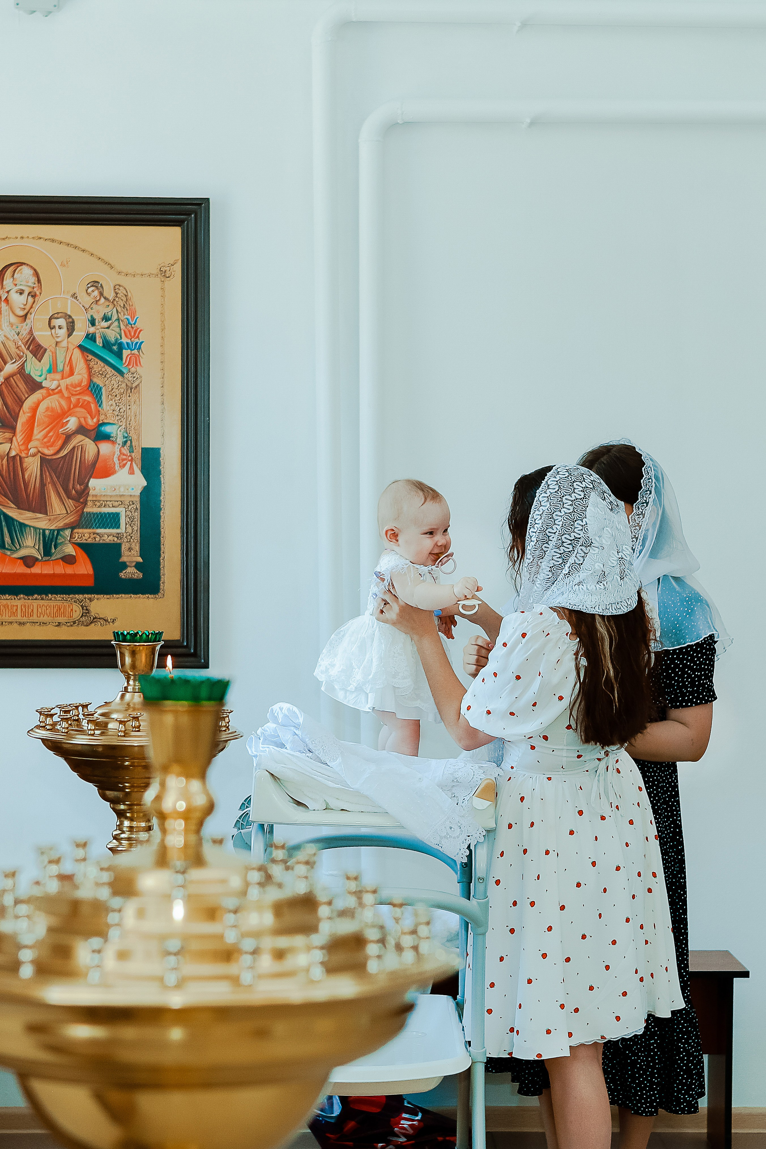 Таинство Крещения Отца и Дочери. Свадебный фотограф Евгения Фролова г. Каменск-Шахтинский, Донецк, Ростов