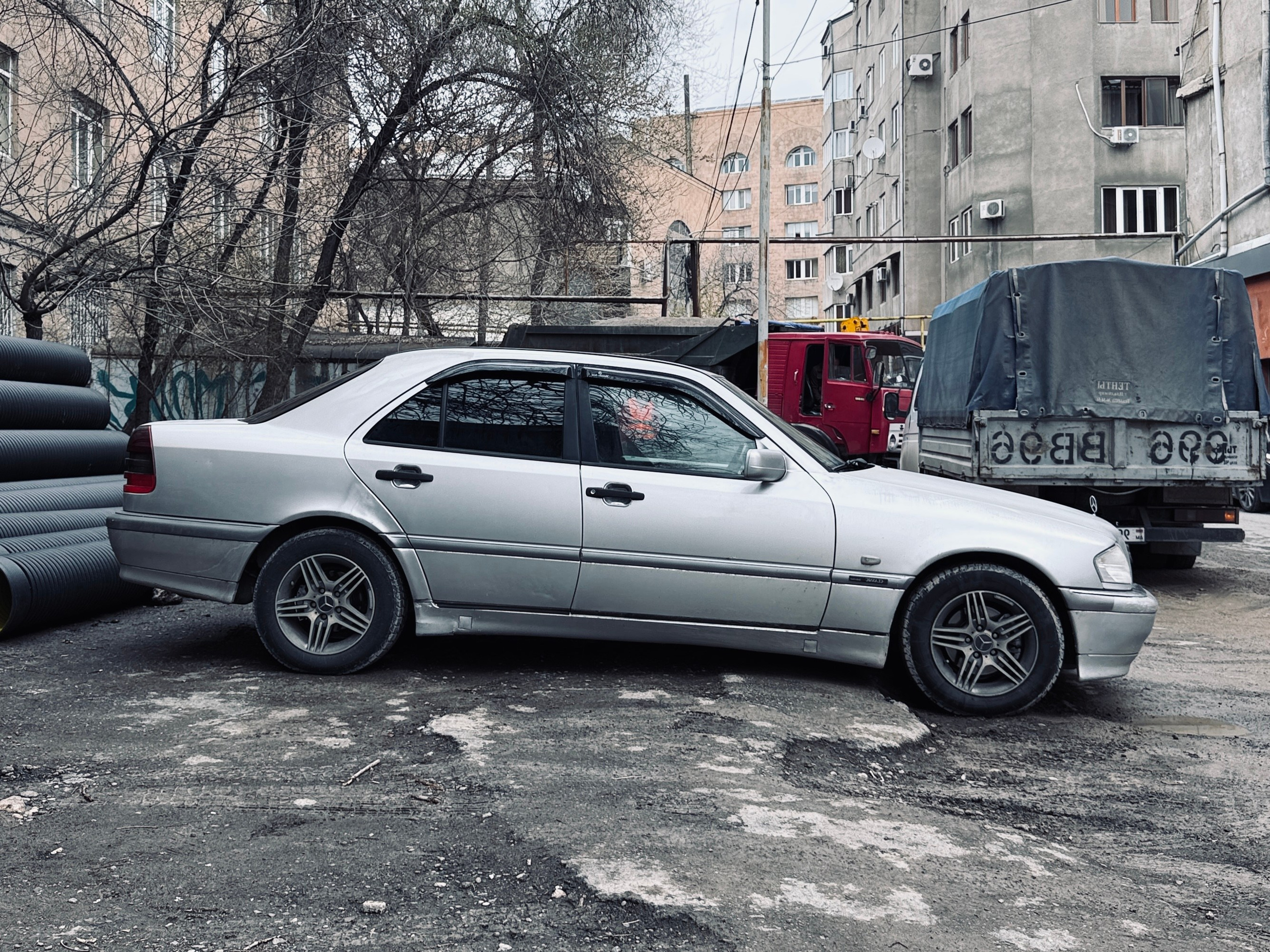СЕРИИ/SERIES. Страничка фотографа Димы Антонова