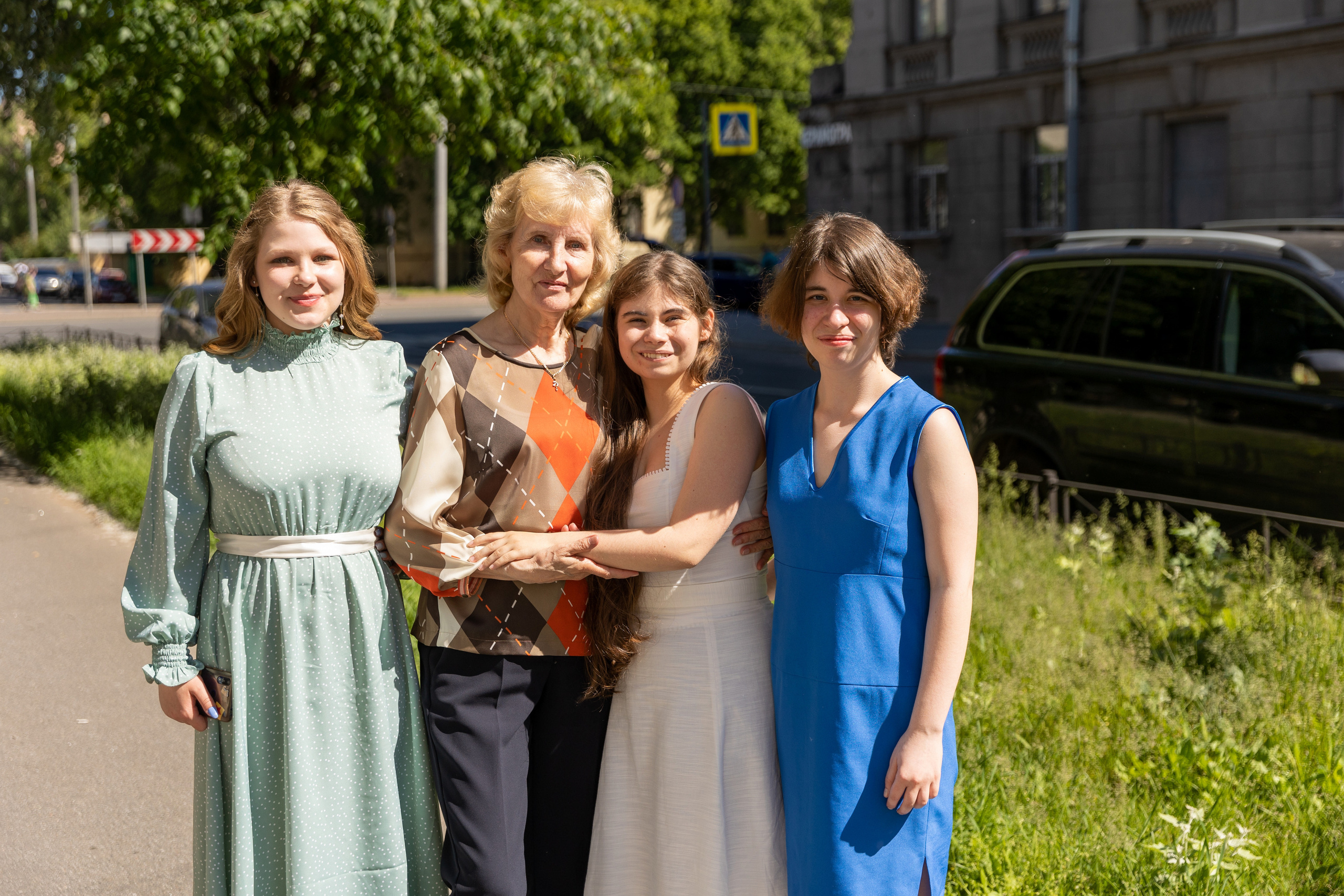 Выпускной 11 класс. Прогулка в Новой Голладии и банкет. Фотограф в Санкт-Петербурге Закута Ольга