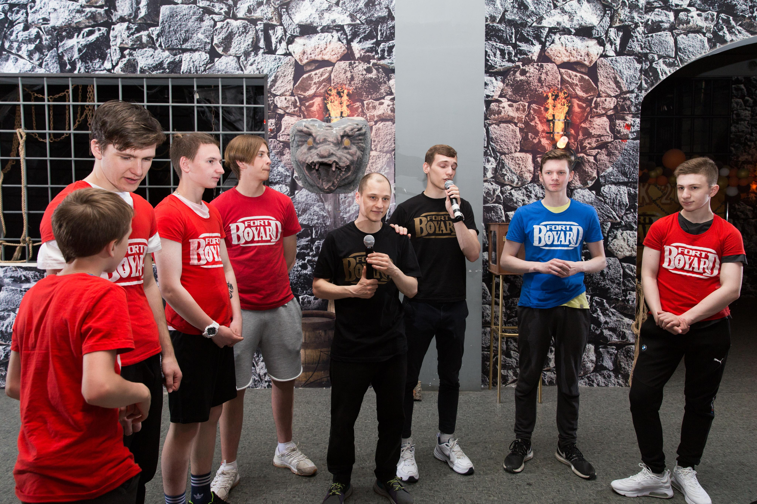 Выпускной 9 класс.Форд Баярд. Фотограф в Санкт-Петербурге Закута Ольга