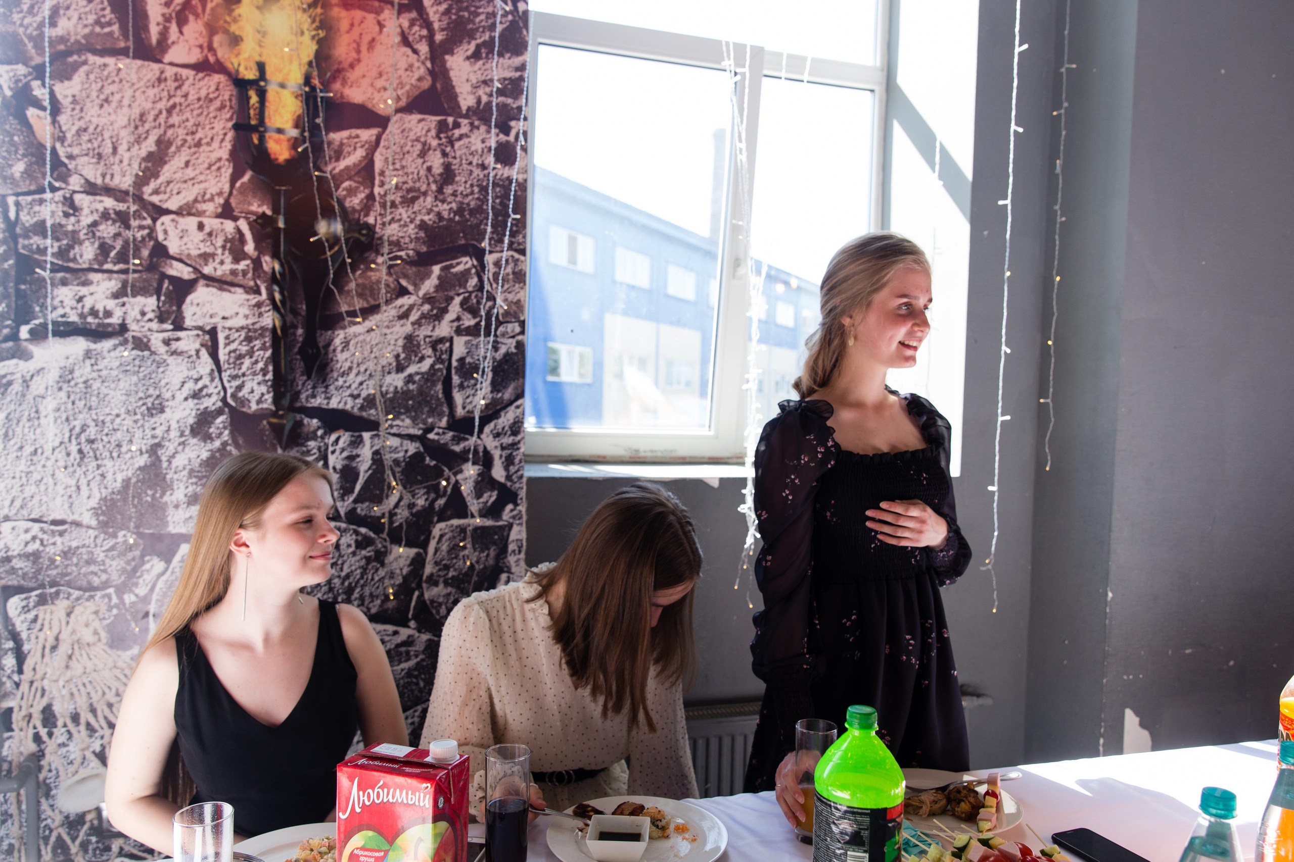 Выпускной 9 класс.Форд Баярд. Фотограф в Санкт-Петербурге Закута Ольга