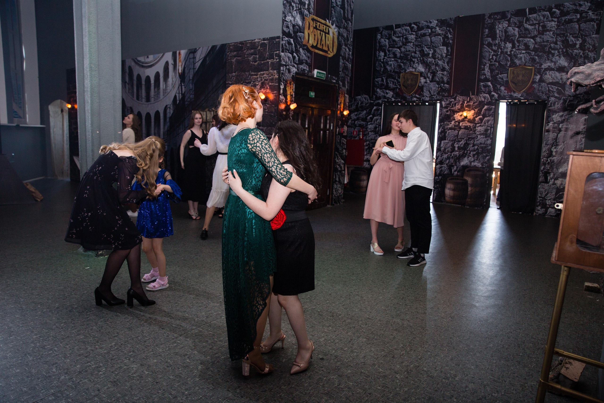 Выпускной 9 класс.Форд Баярд. Фотограф в Санкт-Петербурге Закута Ольга