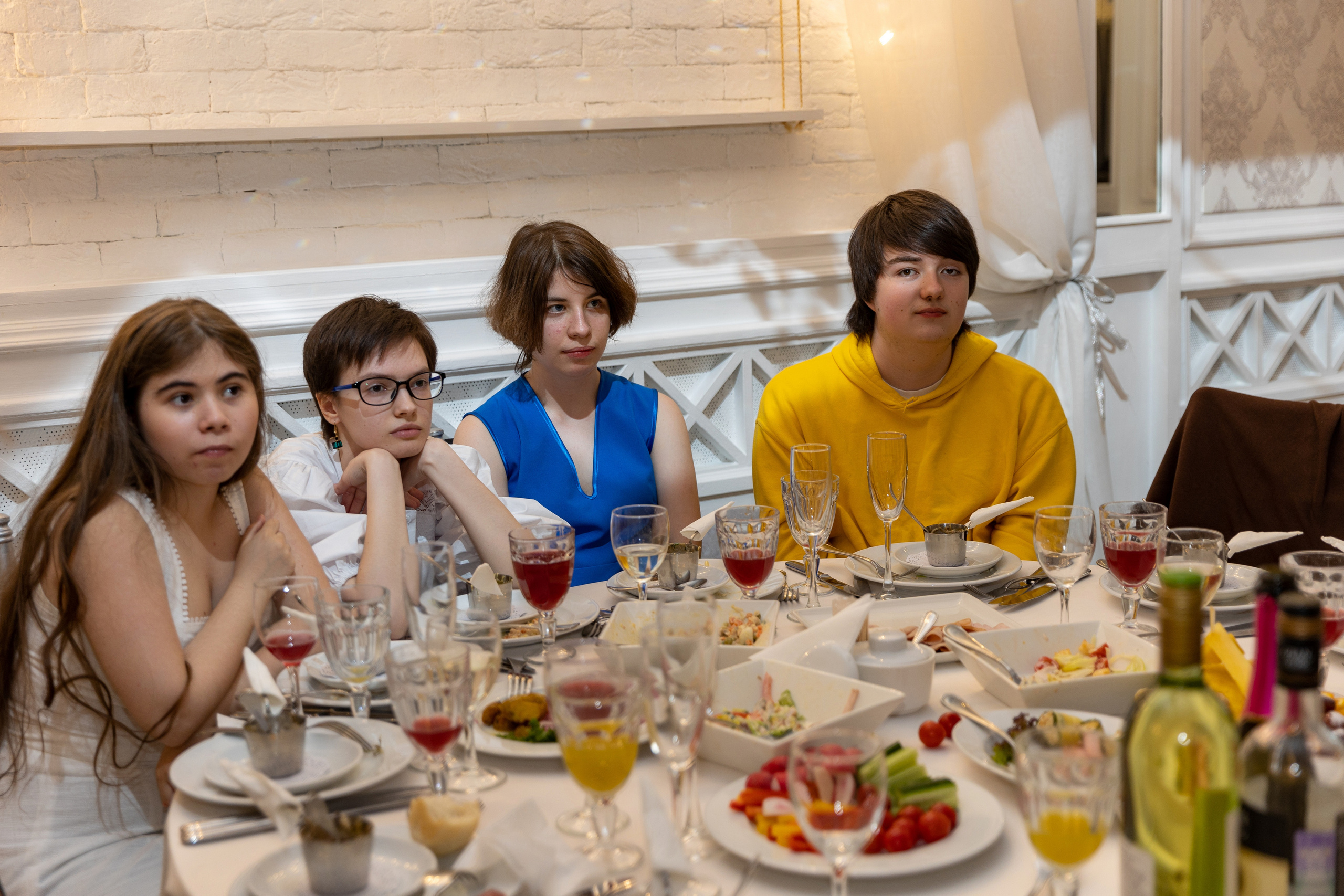 Выпускной 11 класс. Прогулка в Новой Голладии и банкет. Фотограф в Санкт-Петербурге Закута Ольга