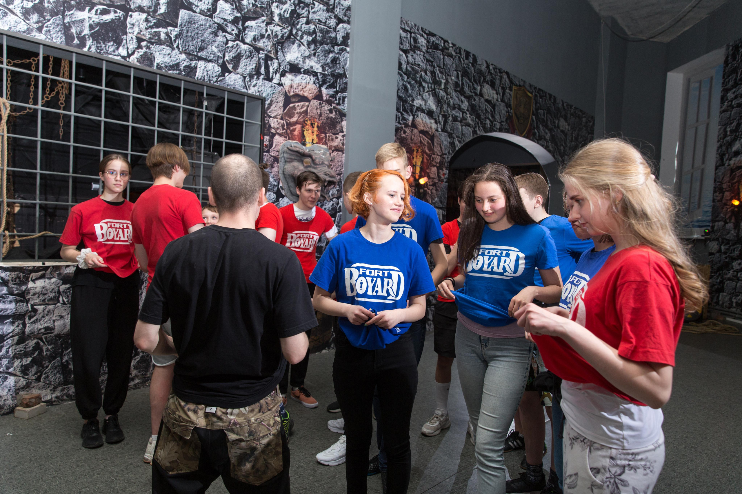 Выпускной 9 класс.Форд Баярд. Фотограф в Санкт-Петербурге Закута Ольга