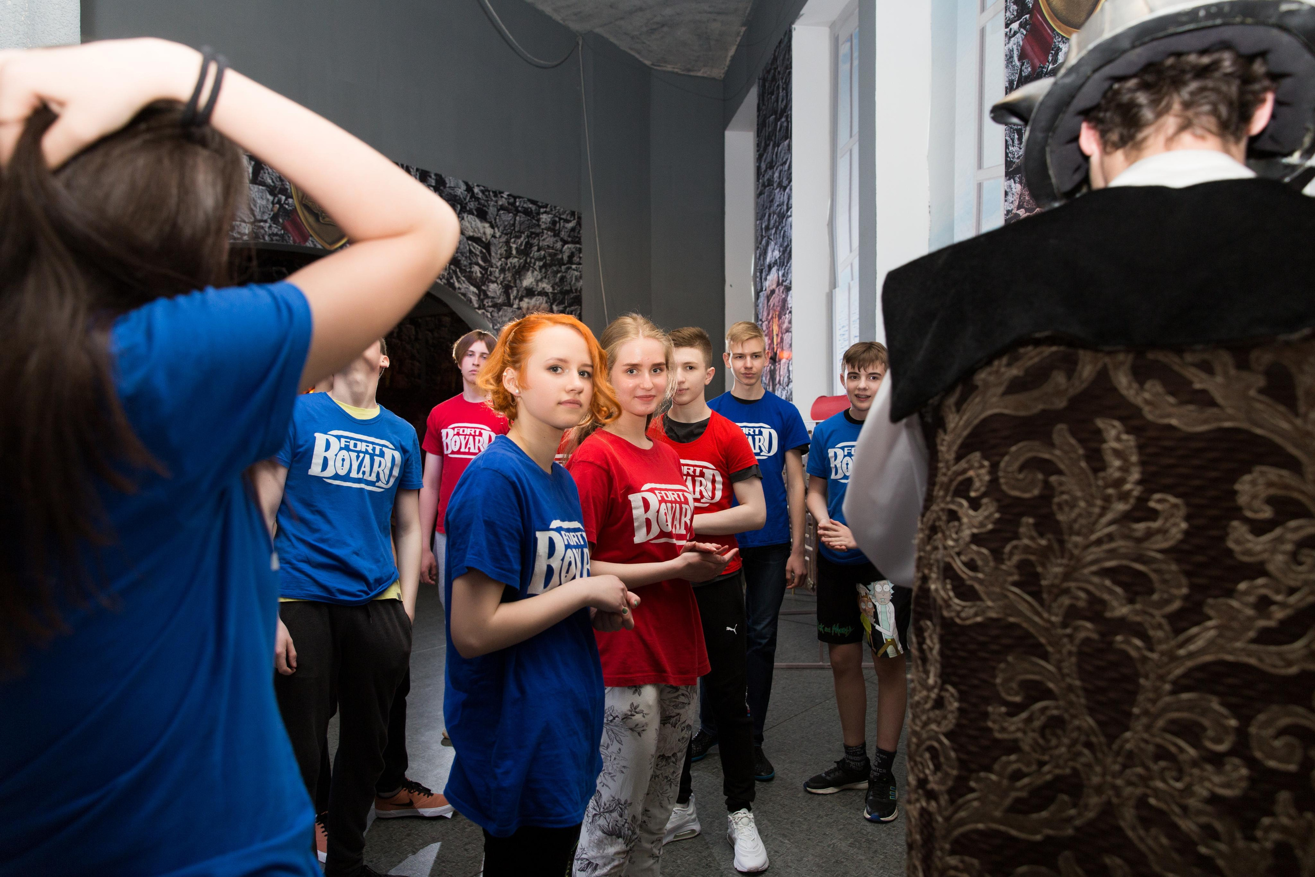 Выпускной 9 класс.Форд Баярд. Фотограф в Санкт-Петербурге Закута Ольга