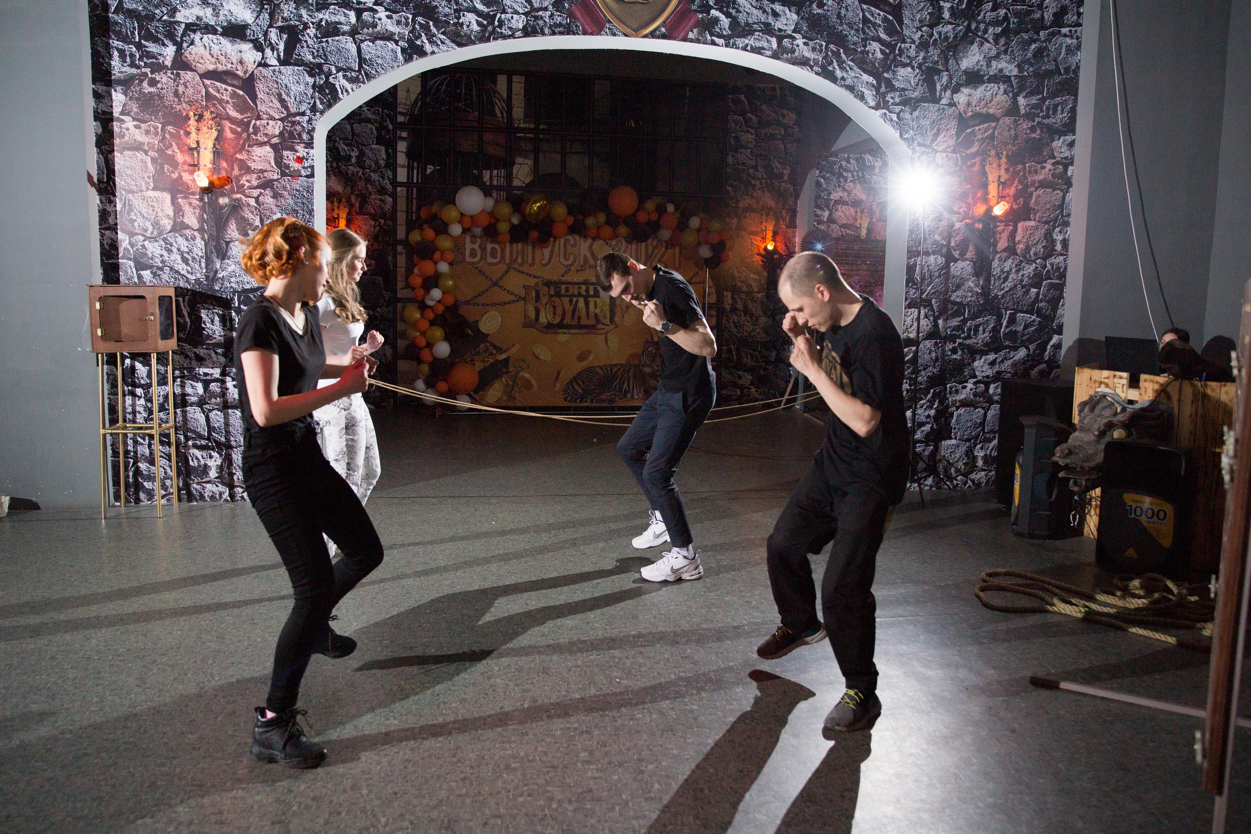 Выпускной 9 класс.Форд Баярд. Фотограф в Санкт-Петербурге Закута Ольга