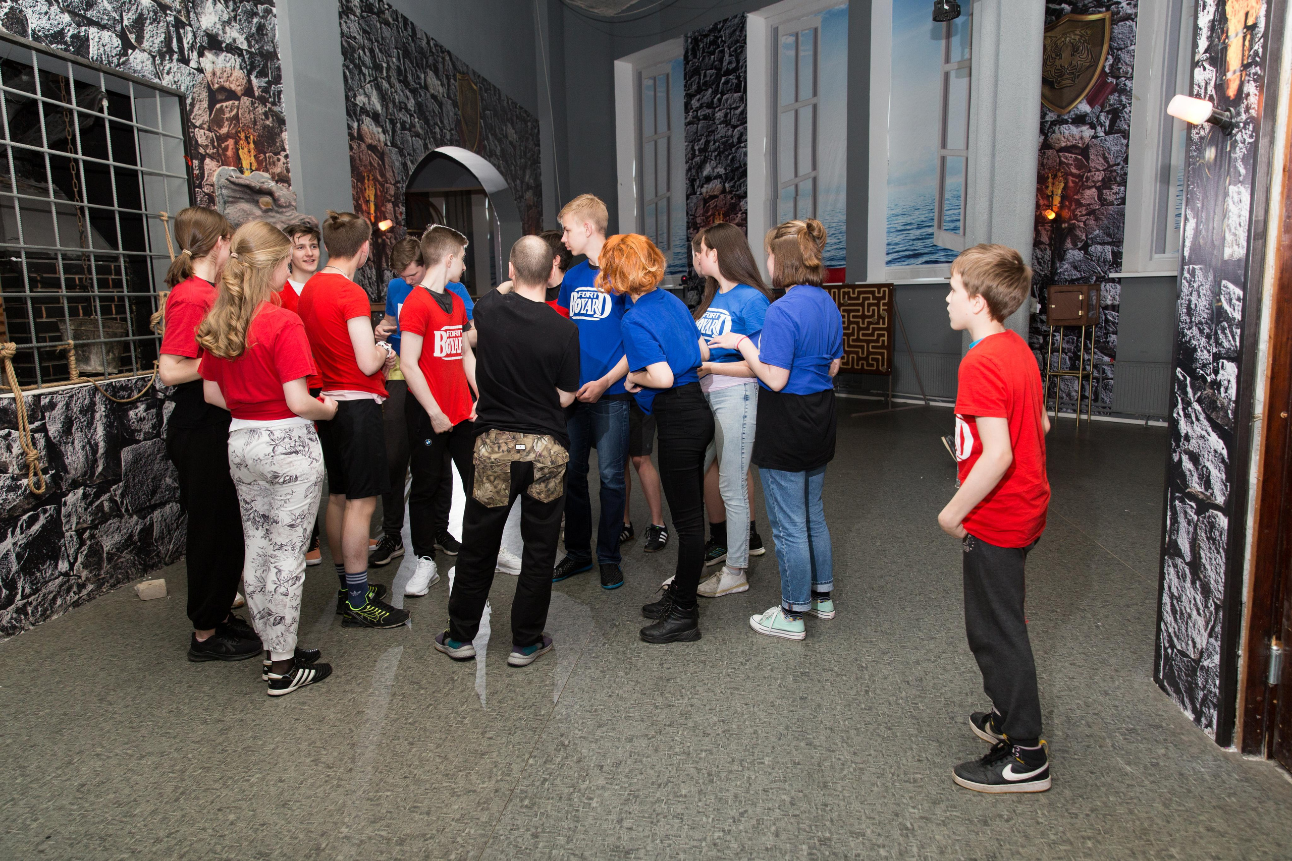 Выпускной 9 класс.Форд Баярд. Фотограф в Санкт-Петербурге Закута Ольга