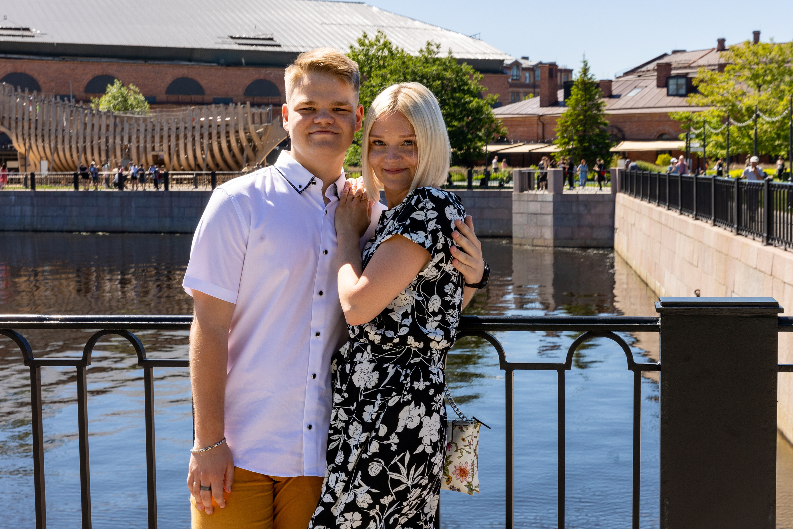 Выпускной 11 класс. Прогулка в Новой Голладии и банкет. Фотограф в Санкт-Петербурге Закута Ольга