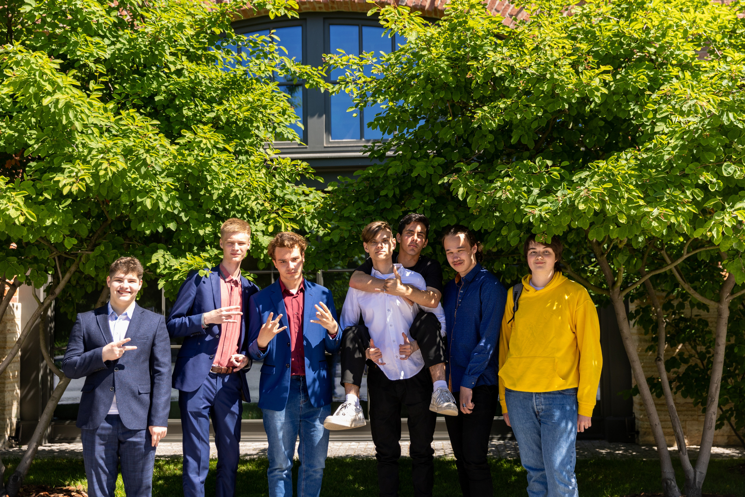 Выпускной 11 класс. Прогулка в Новой Голладии и банкет. Фотограф в Санкт-Петербурге Закута Ольга